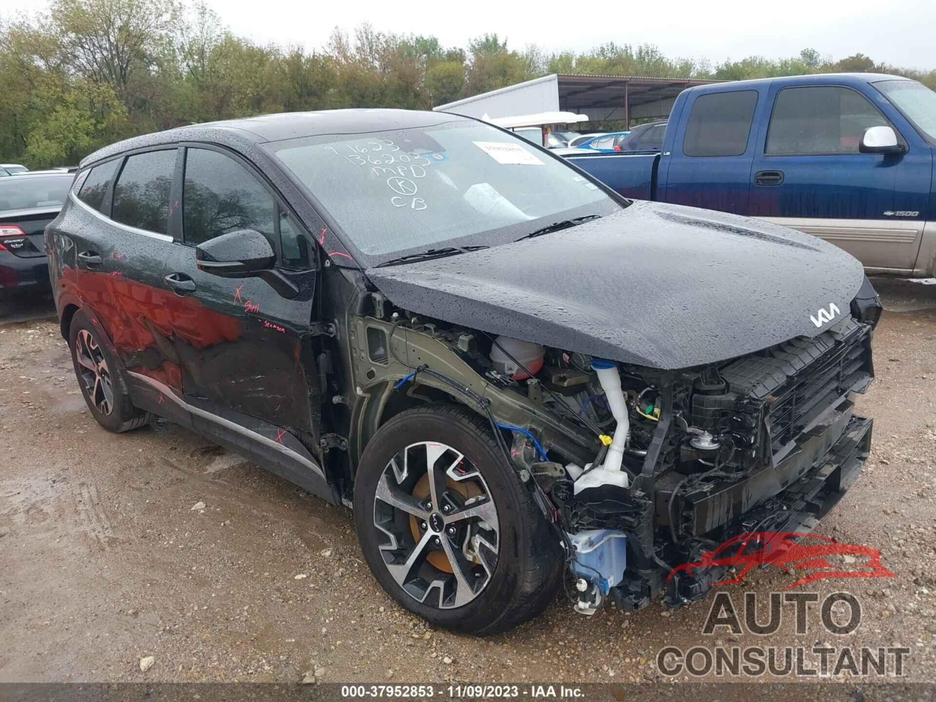 KIA SPORTAGE 2023 - 5XYK33AF1PG064203