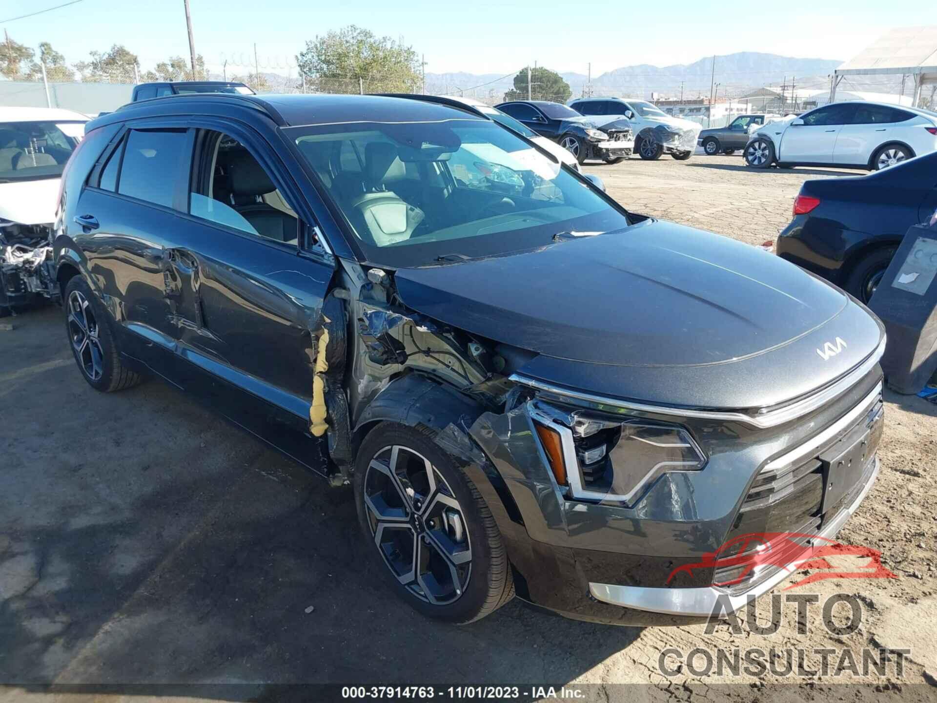 KIA NIRO 2023 - KNDCT3LE6P5040268