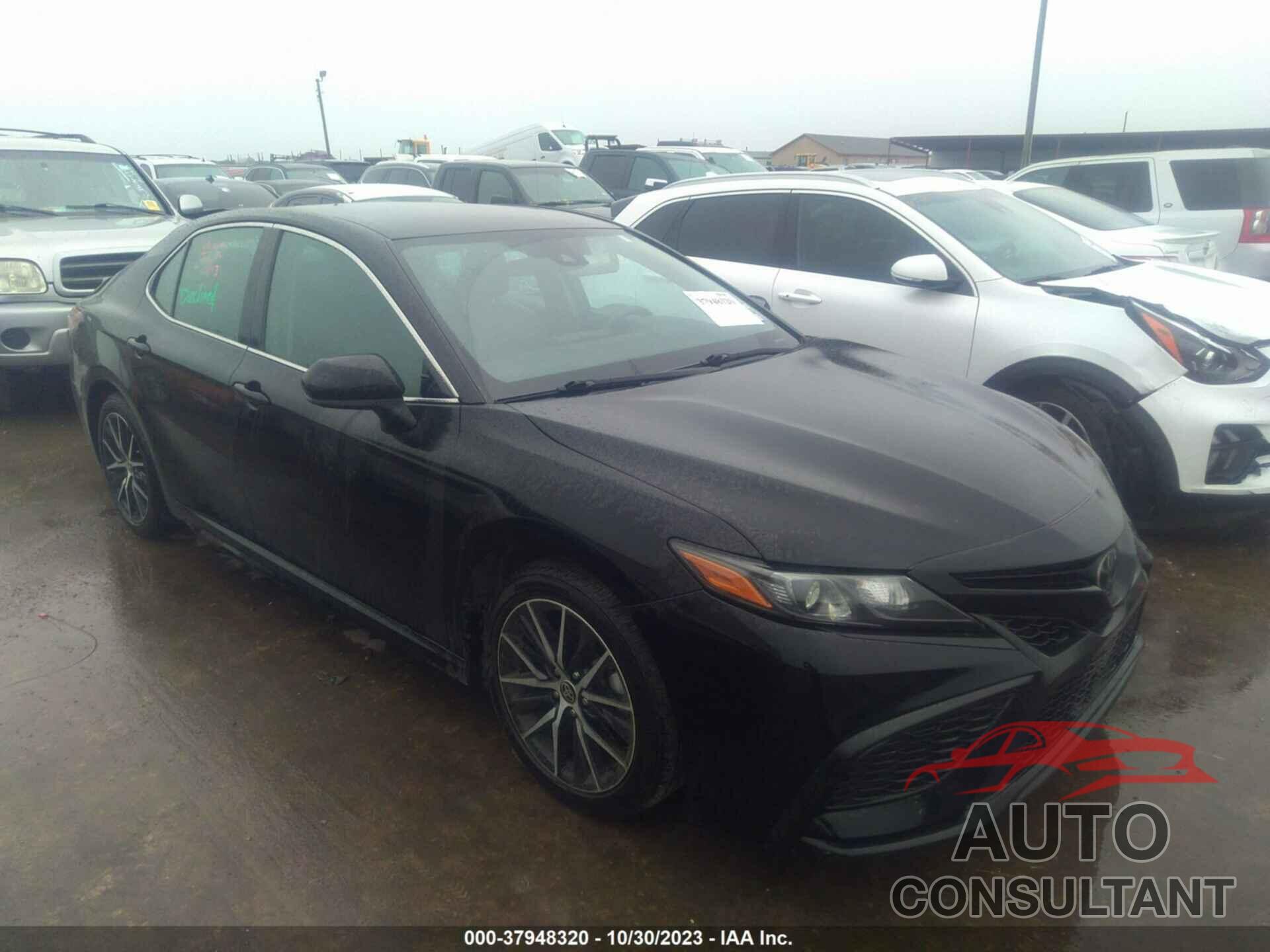 TOYOTA CAMRY 2021 - 4T1G11AK2MU425621