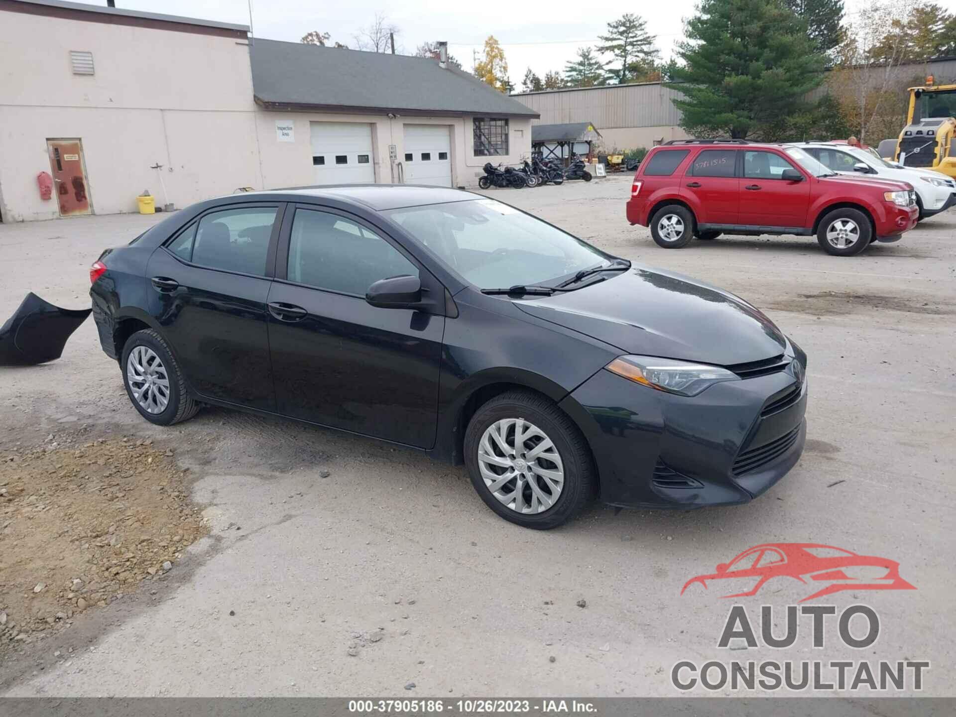 TOYOTA COROLLA 2018 - 2T1BURHE6JC058364