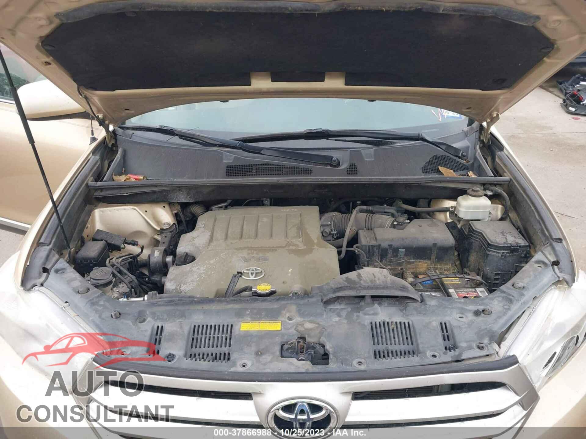 TOYOTA HIGHLANDER 2011 - 5TDZK3EH3BS038579