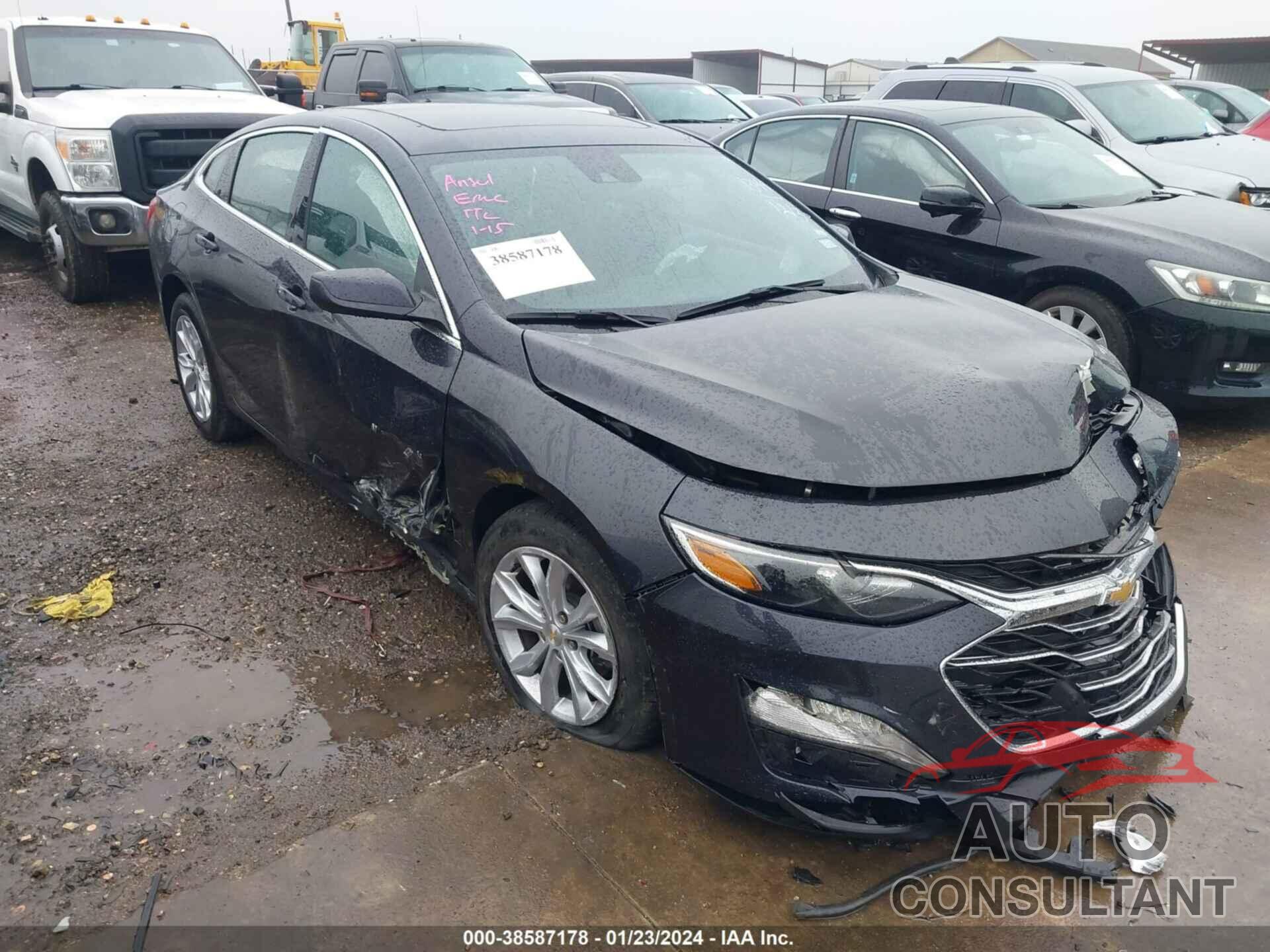 CHEVROLET MALIBU 2023 - 1G1ZD5ST5PF183962