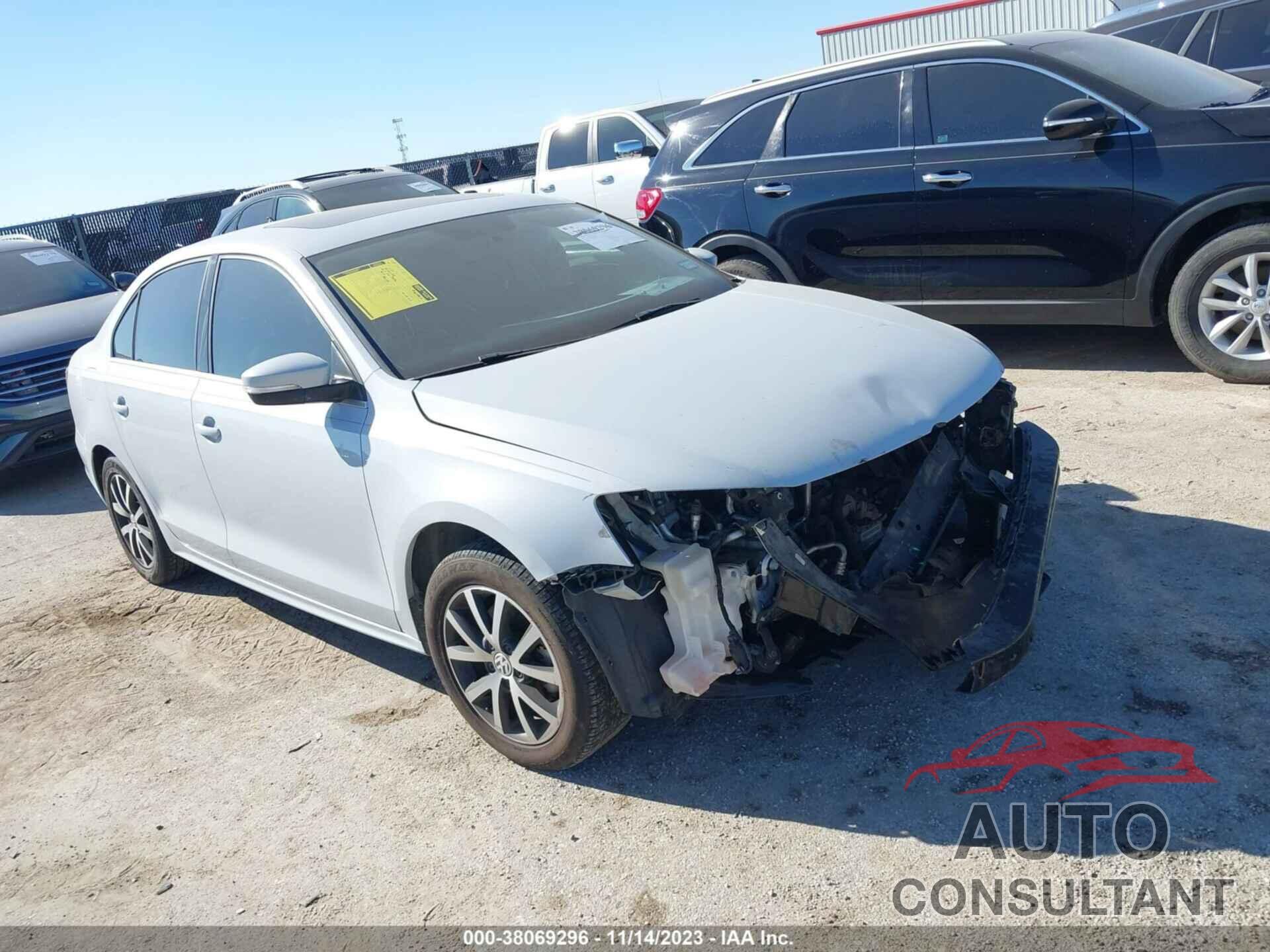 VOLKSWAGEN JETTA 2017 - 3VWDB7AJ8HM260809