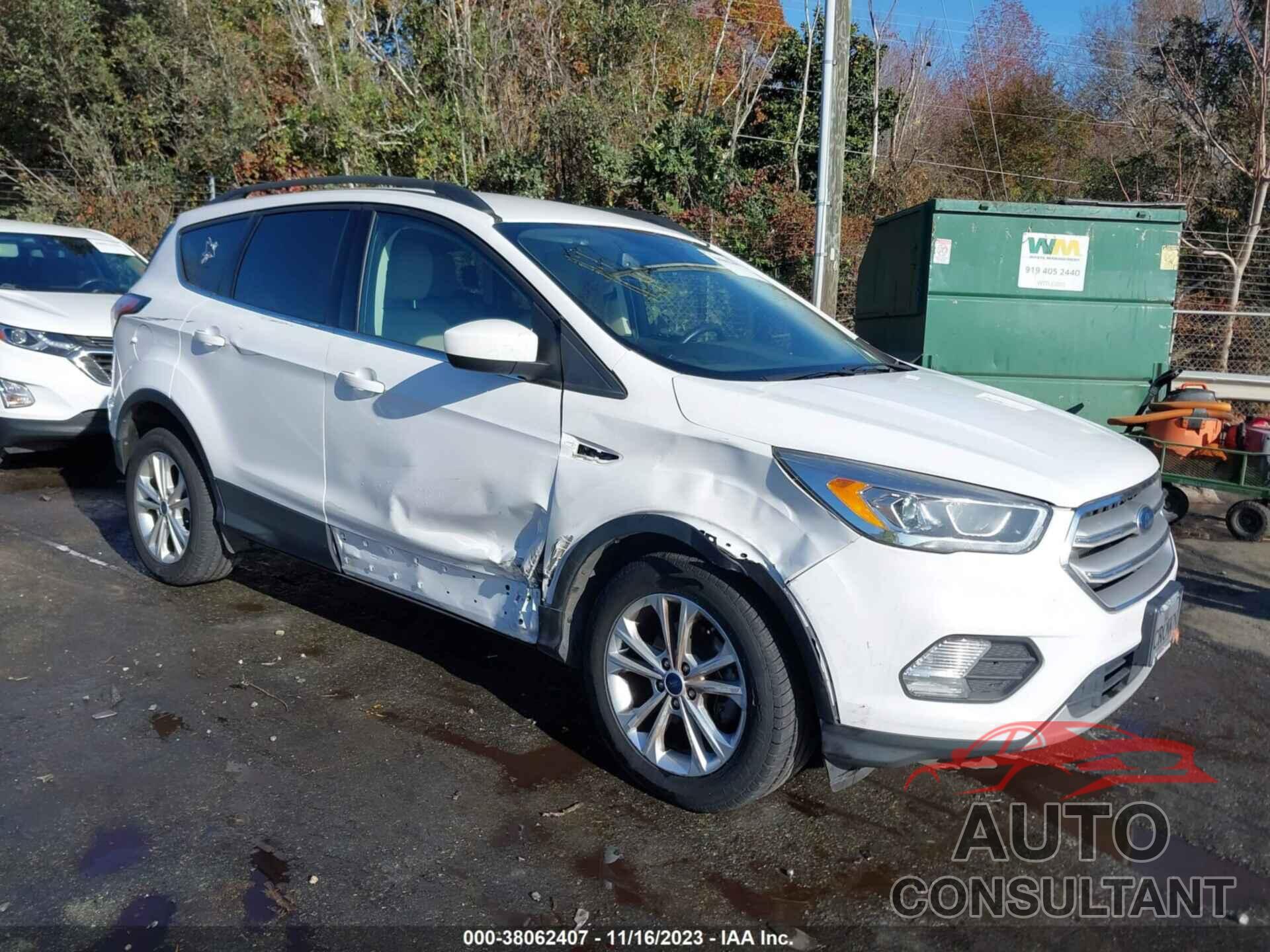 FORD ESCAPE 2018 - 1FMCU0HD4JUA75637