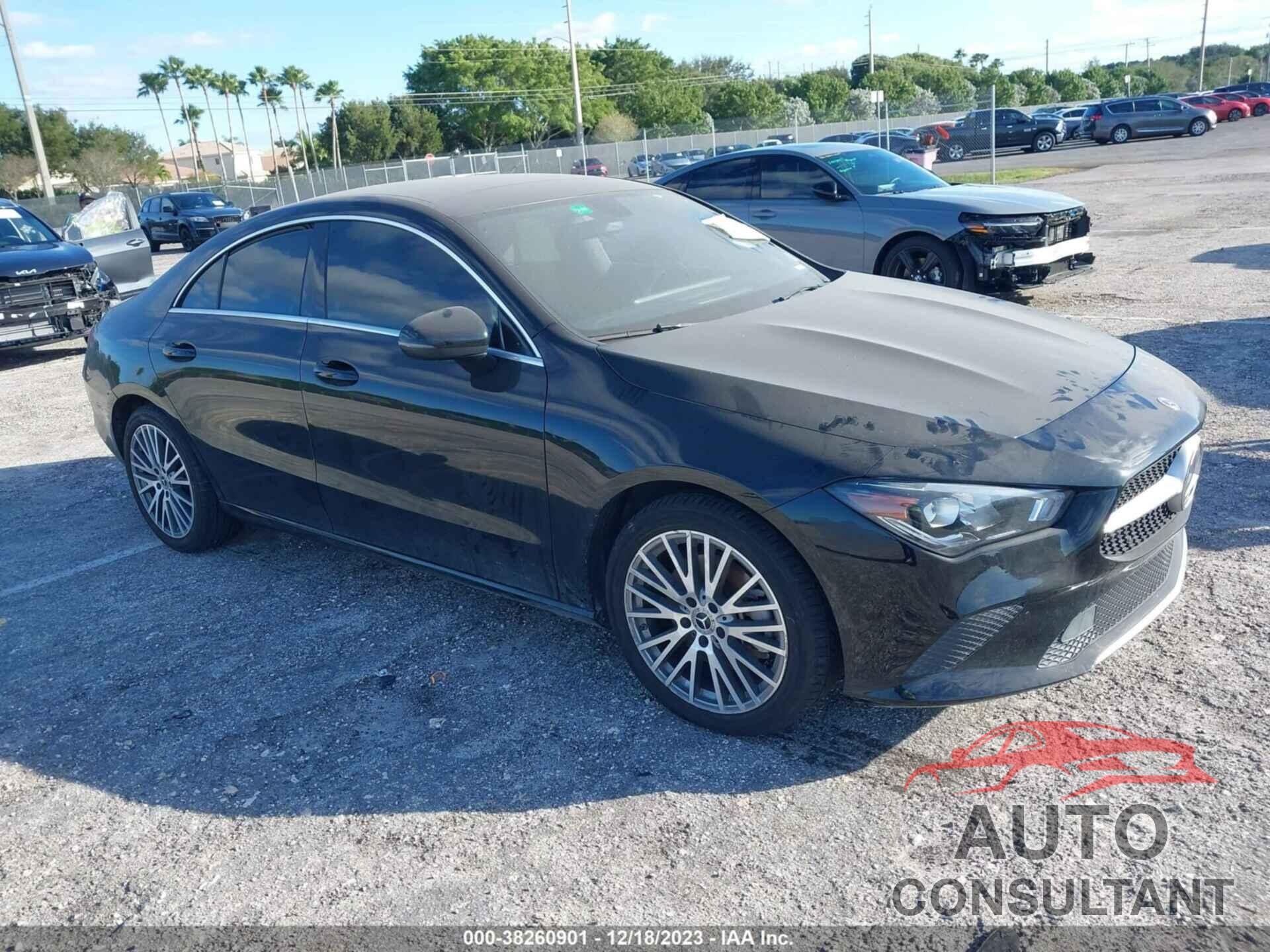 MERCEDES-BENZ CLA 250 2020 - W1K5J4GB9LN101729
