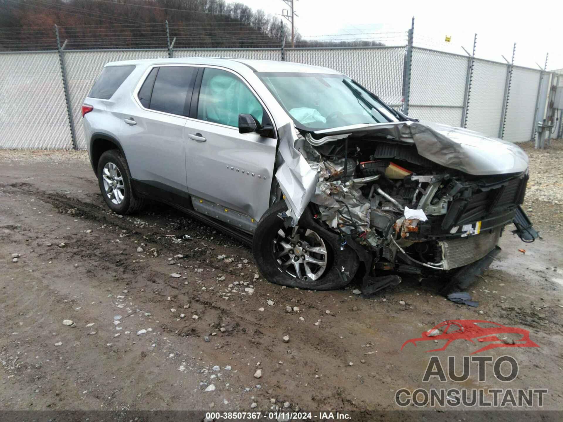 CHEVROLET TRAVERSE 2019 - 1GNERFKW7KJ221213