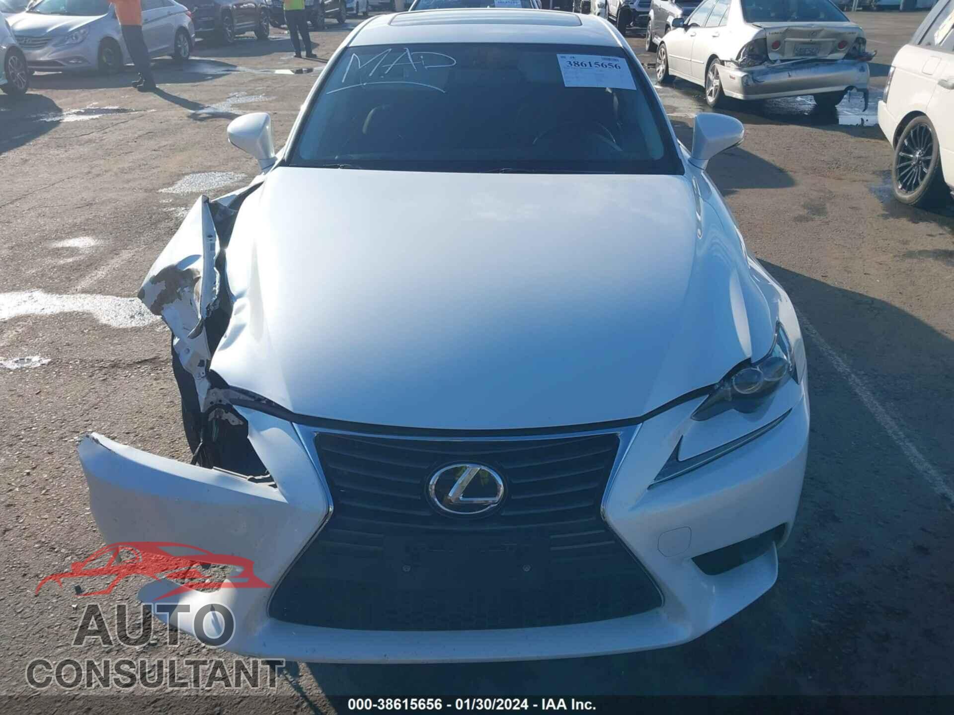 LEXUS IS 200T 2016 - JTHBA1D26G5014911