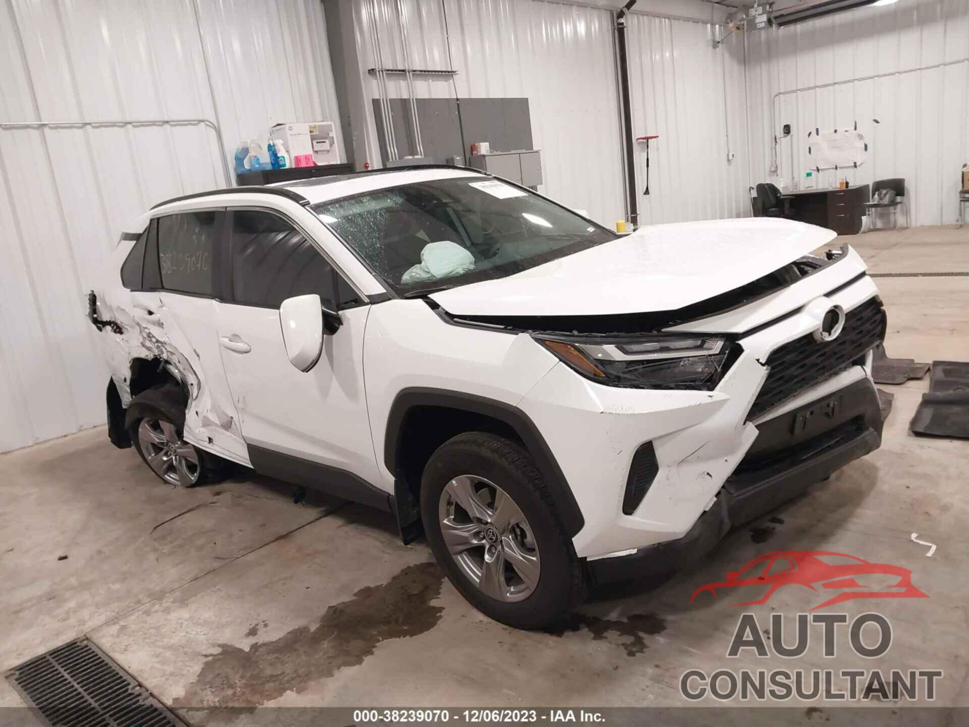 TOYOTA RAV4 2023 - 2T3P1RFV6PC344555