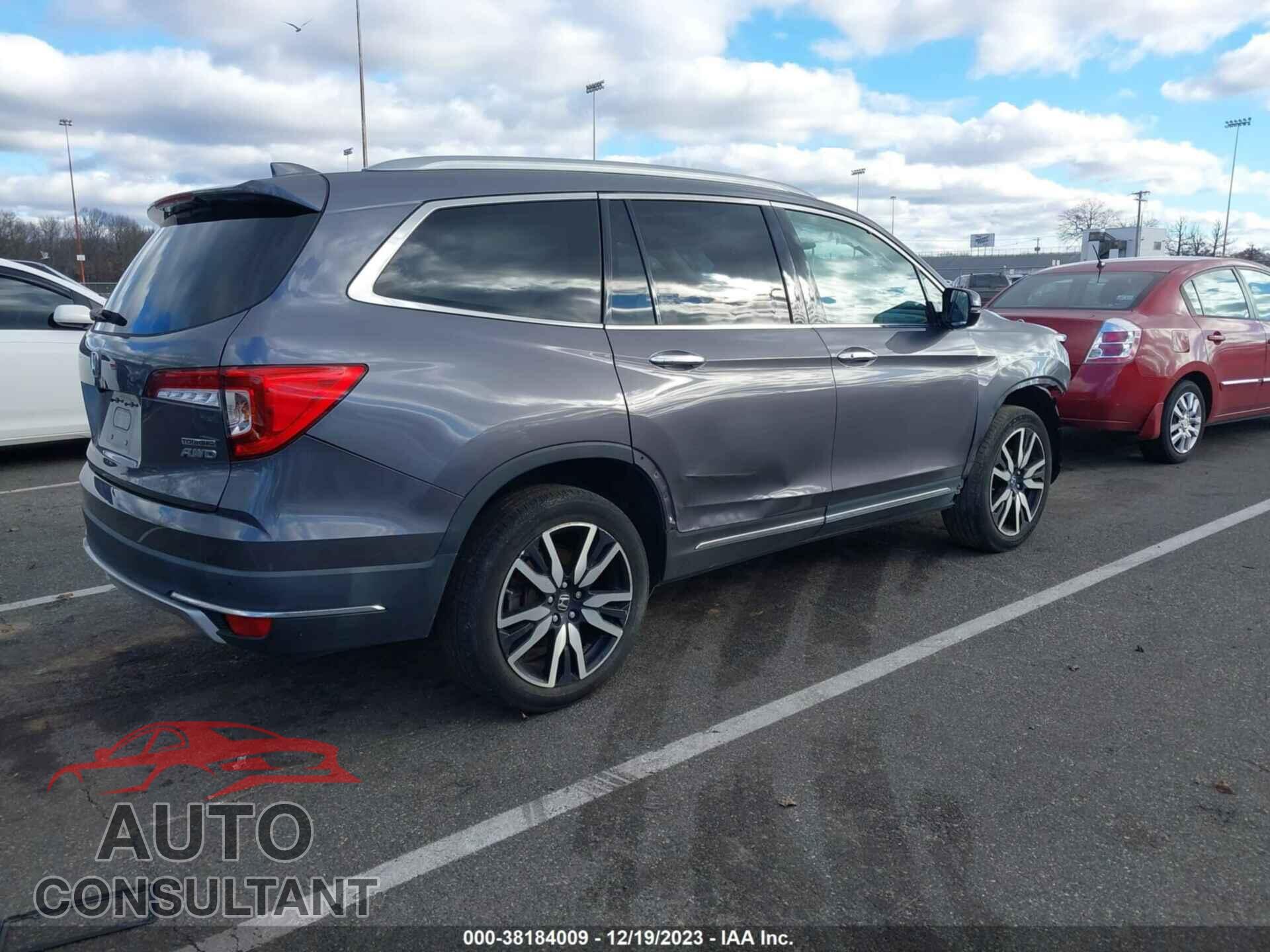HONDA PILOT 2021 - 5FNYF6H63MB001535