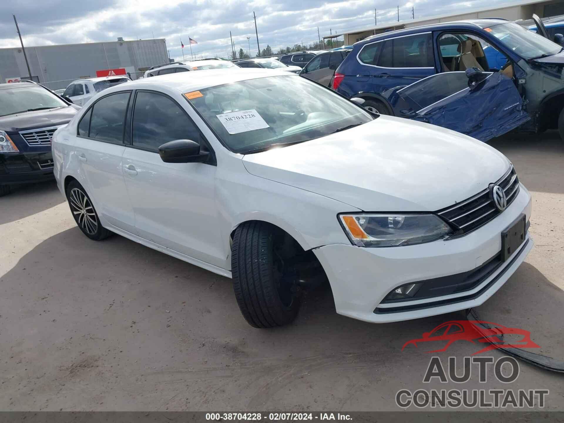 VOLKSWAGEN JETTA 2016 - 3VWD17AJ4GM345616