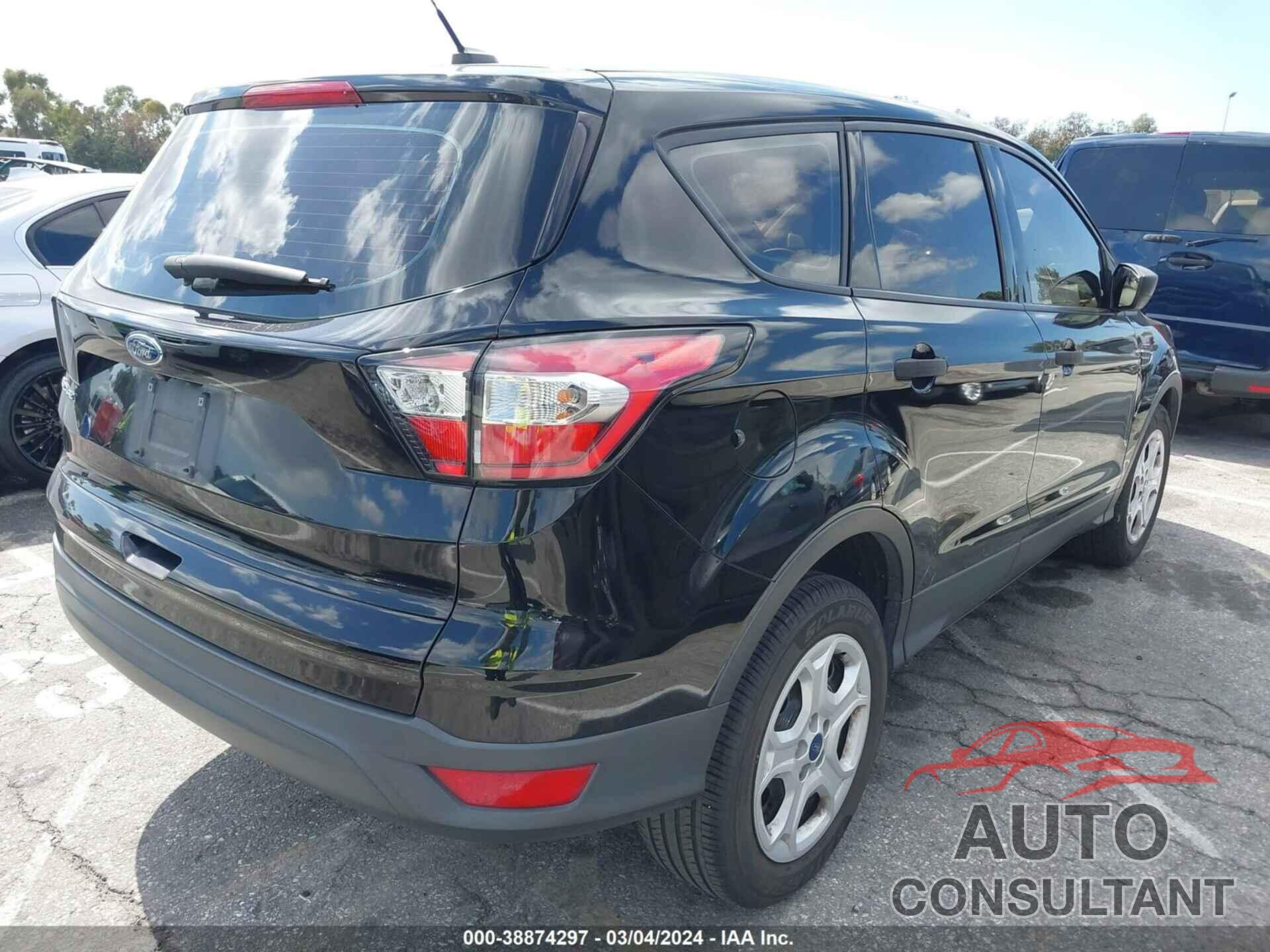 FORD ESCAPE 2018 - 1FMCU0F72JUC88843