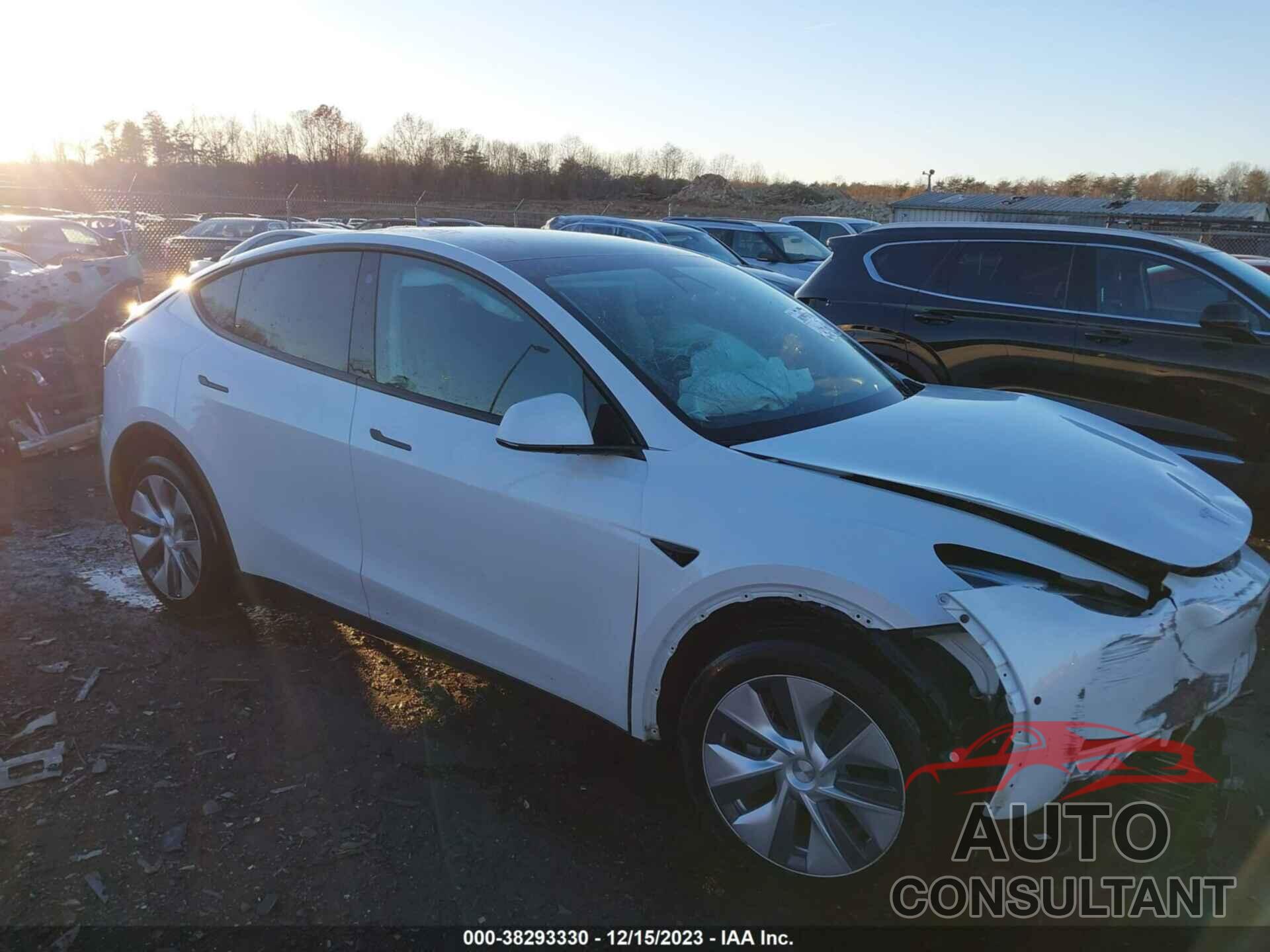 TESLA MODEL Y 2021 - 5YJYGDEE0MF263218