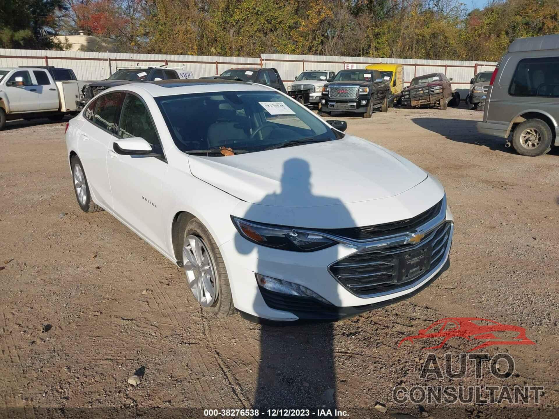 CHEVROLET MALIBU 2022 - 1G1ZD5ST1NF113632