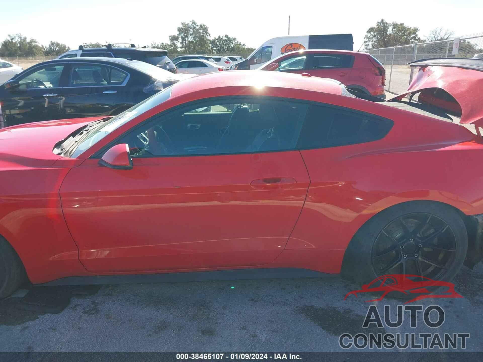 FORD MUSTANG 2018 - 1FA6P8TH1J5156130