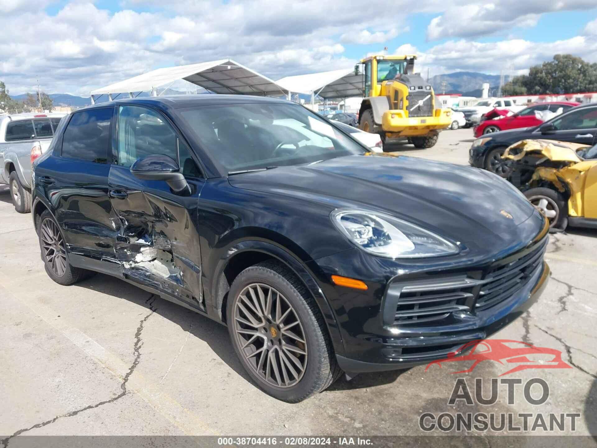 PORSCHE CAYENNE 2019 - WP1AA2AY3KDA17645