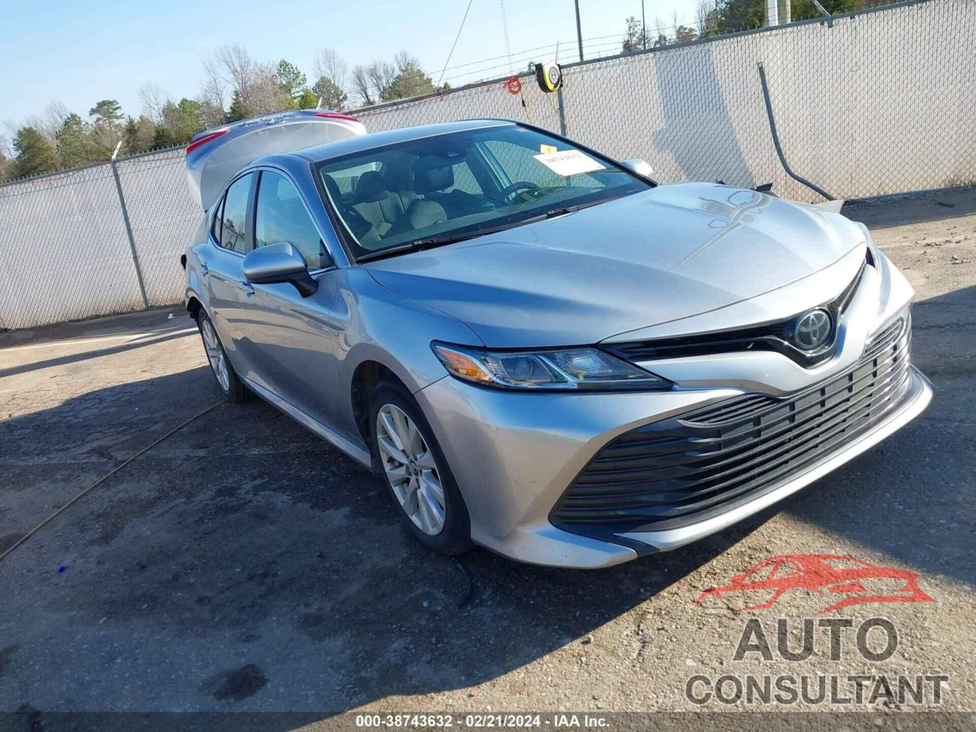 TOYOTA CAMRY 2019 - 4T1B11HKXKU801141