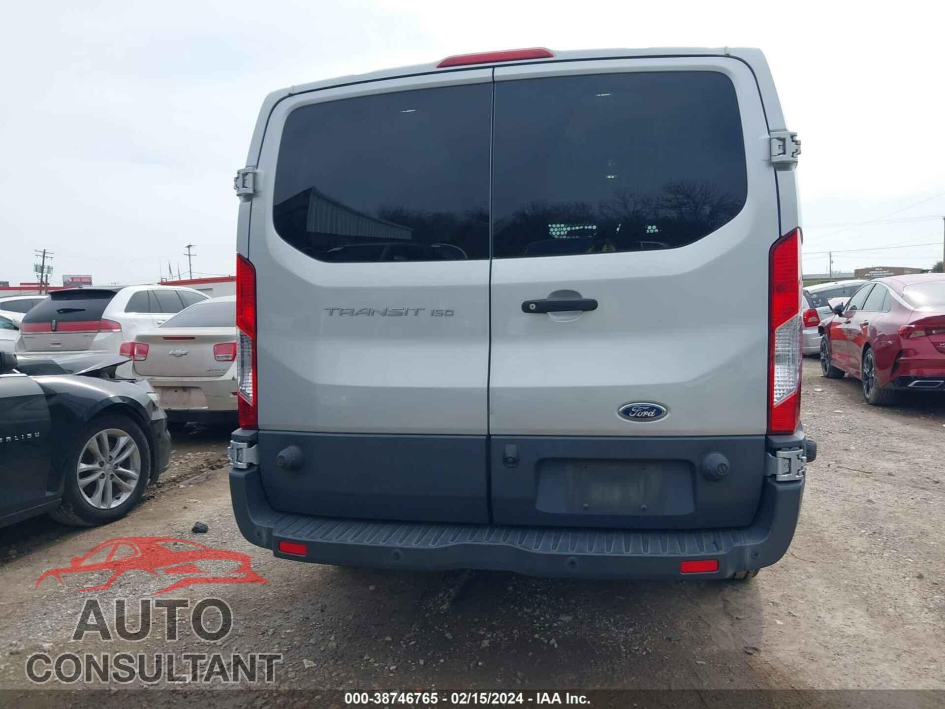 FORD TRANSIT-150 2018 - 1FTYE2YM8JKA80693