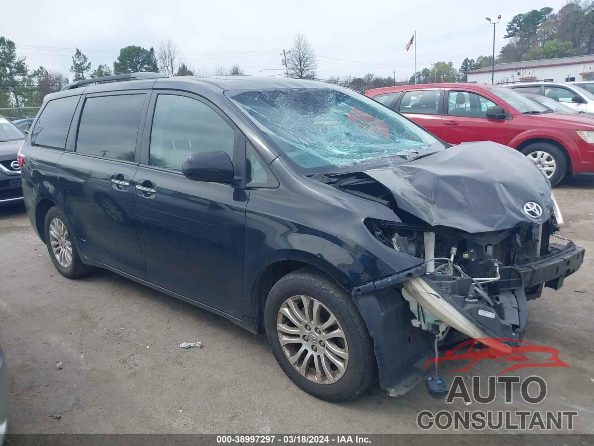 TOYOTA SIENNA 2016 - 5TDYK3DC7GS709194