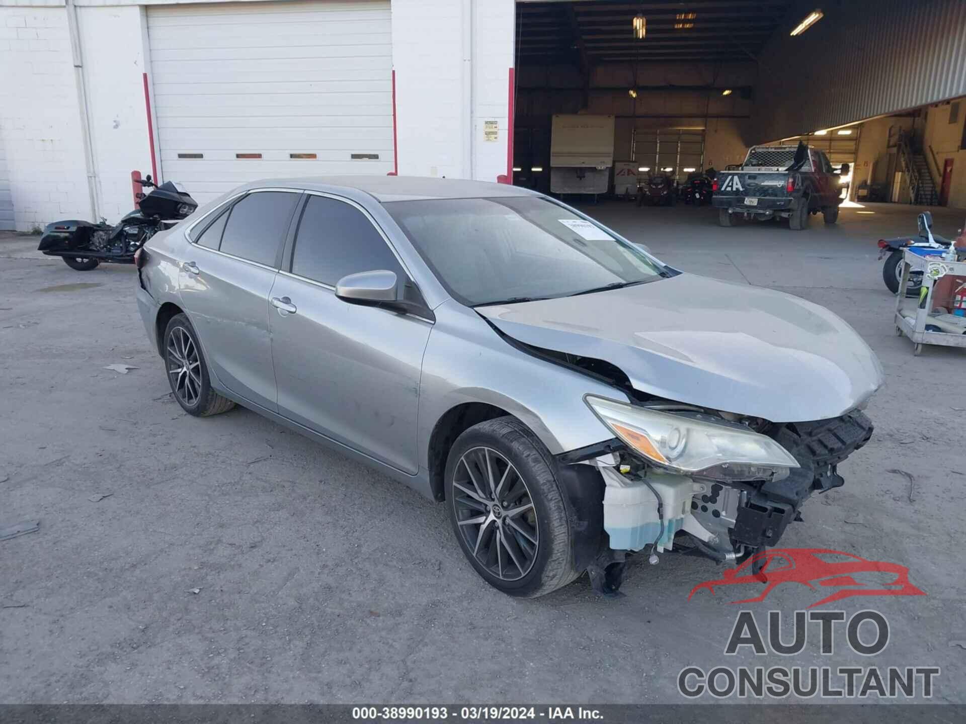 TOYOTA CAMRY 2016 - 4T1BF1FK2GU554225