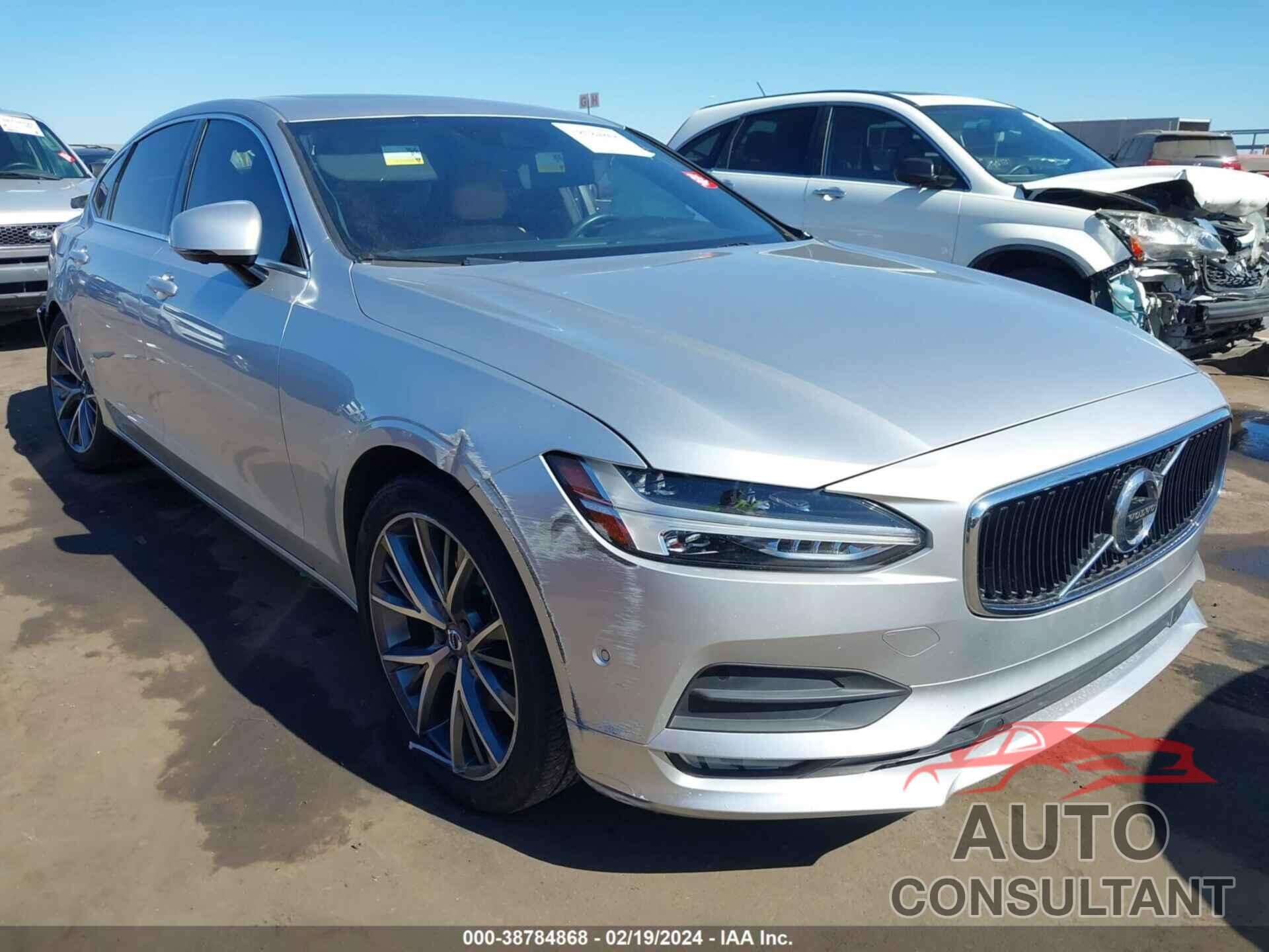 VOLVO S90 2018 - LVY982AK3JP038593