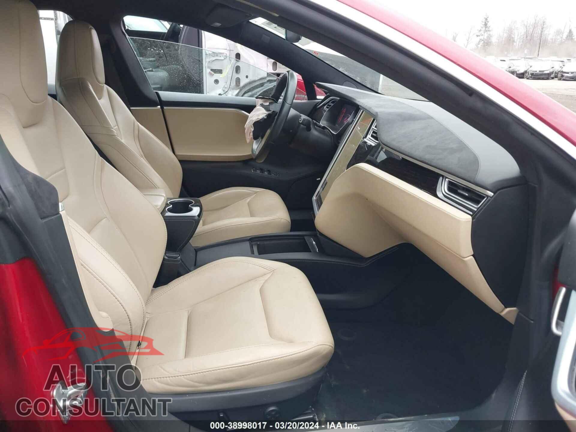 TESLA MODEL S 2016 - 5YJSA1E19GF166879