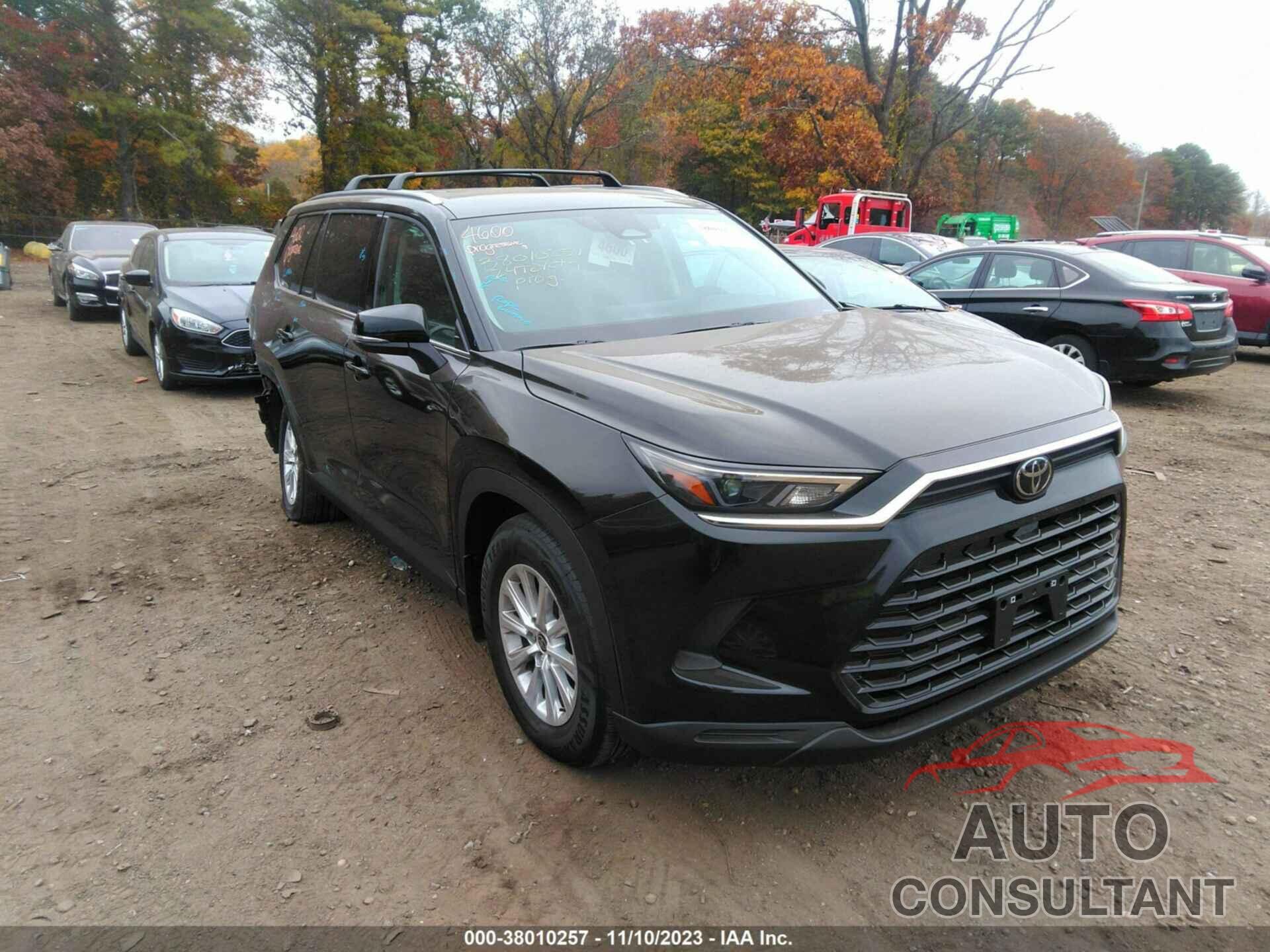 TOYOTA GRAND HIGHLANDER 2024 - 5TDAAAB56RS011014