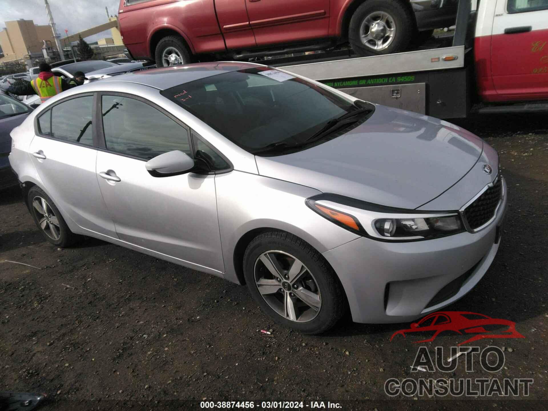 KIA FORTE 2018 - 3KPFL4A76JE255670