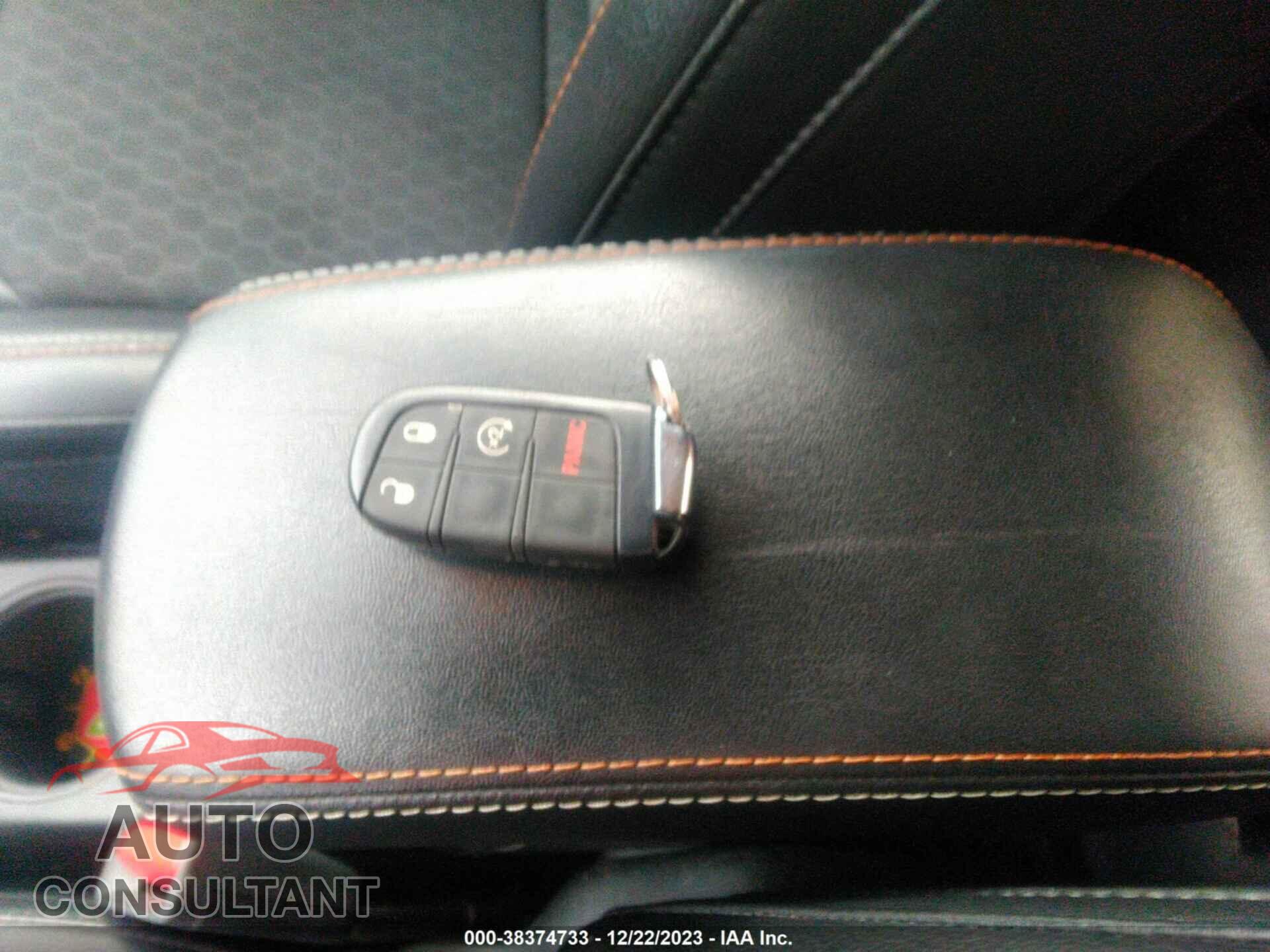 JEEP COMPASS 2020 - 3C4NJDBB2LT161143