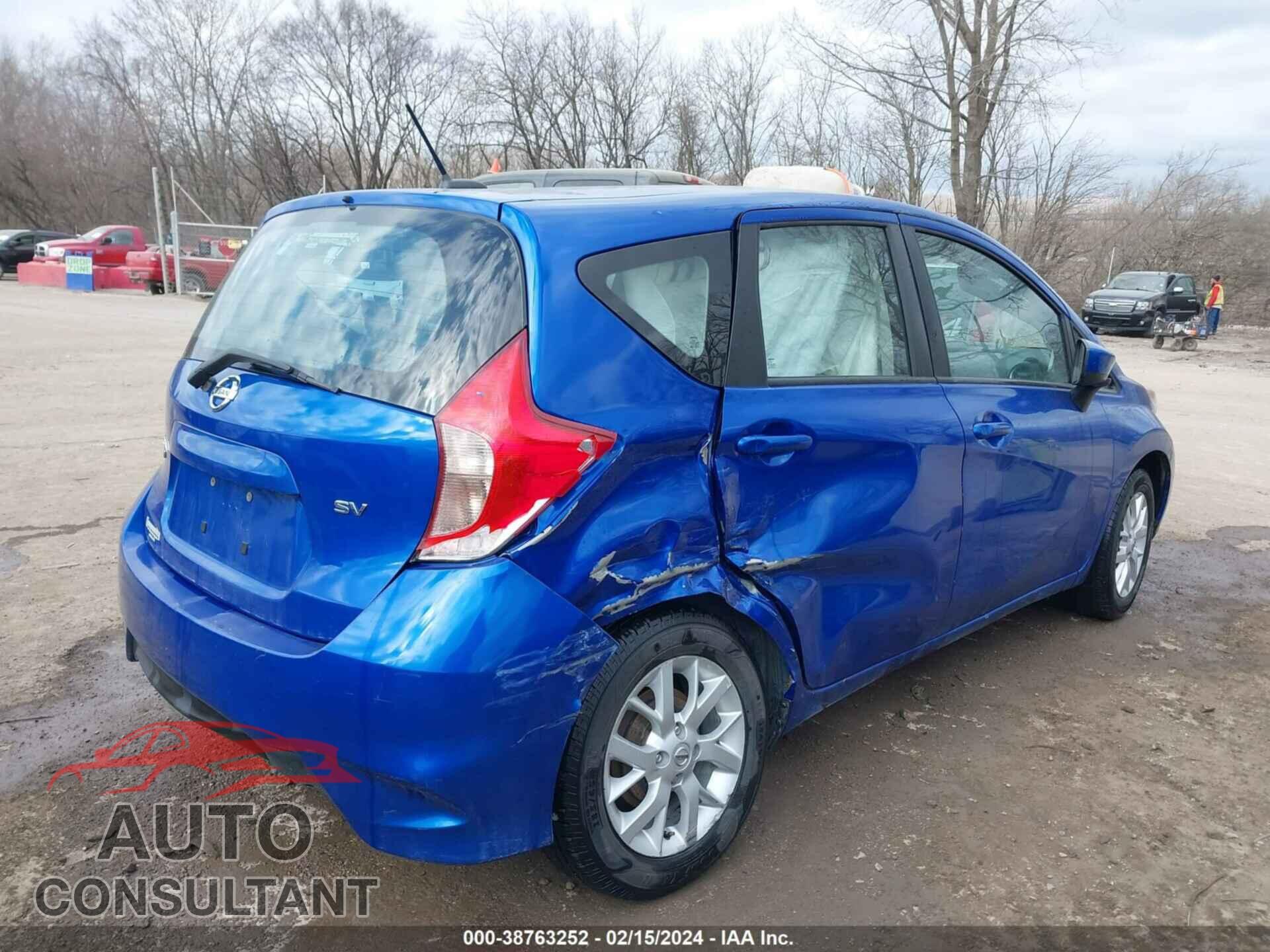 NISSAN VERSA NOTE 2017 - 3N1CE2CP1HL375447