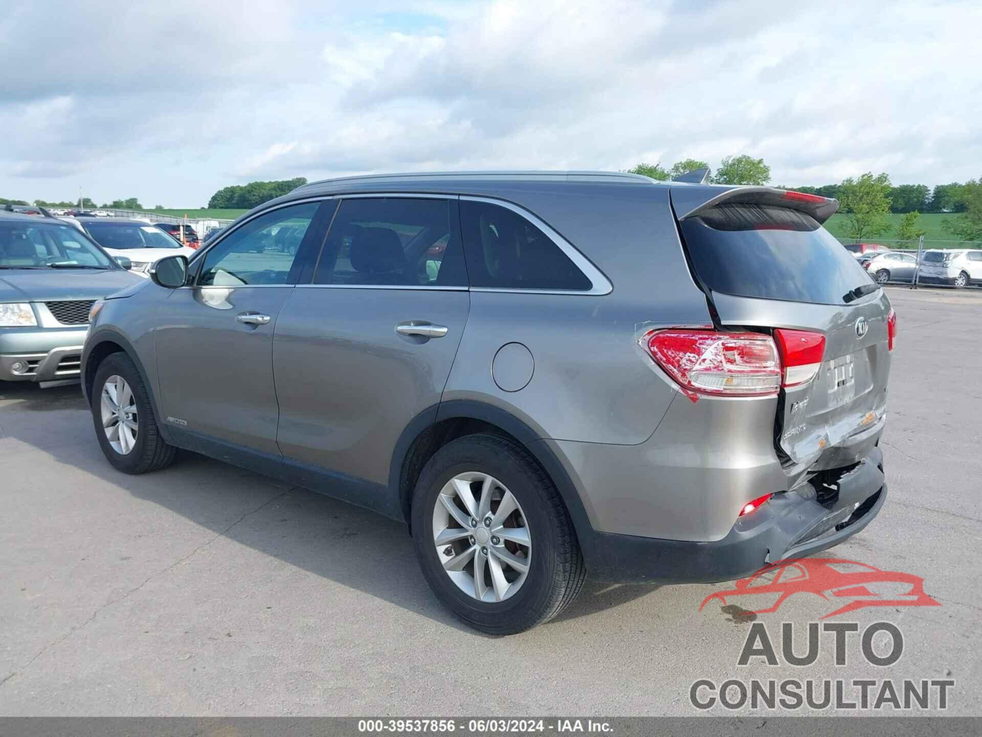 KIA SORENTO 2016 - 5XYPGDA50GG037808