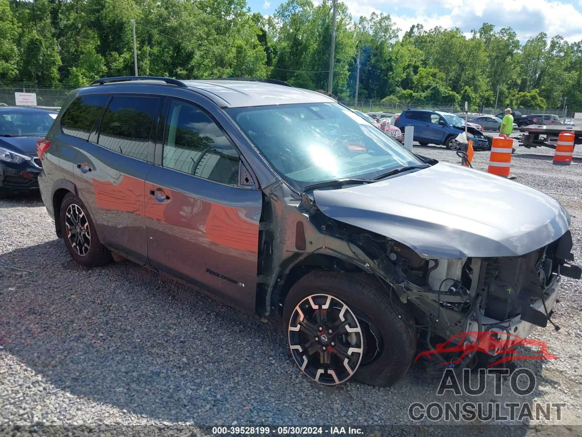 NISSAN PATHFINDER 2019 - 5N1DR2MN3KC649197