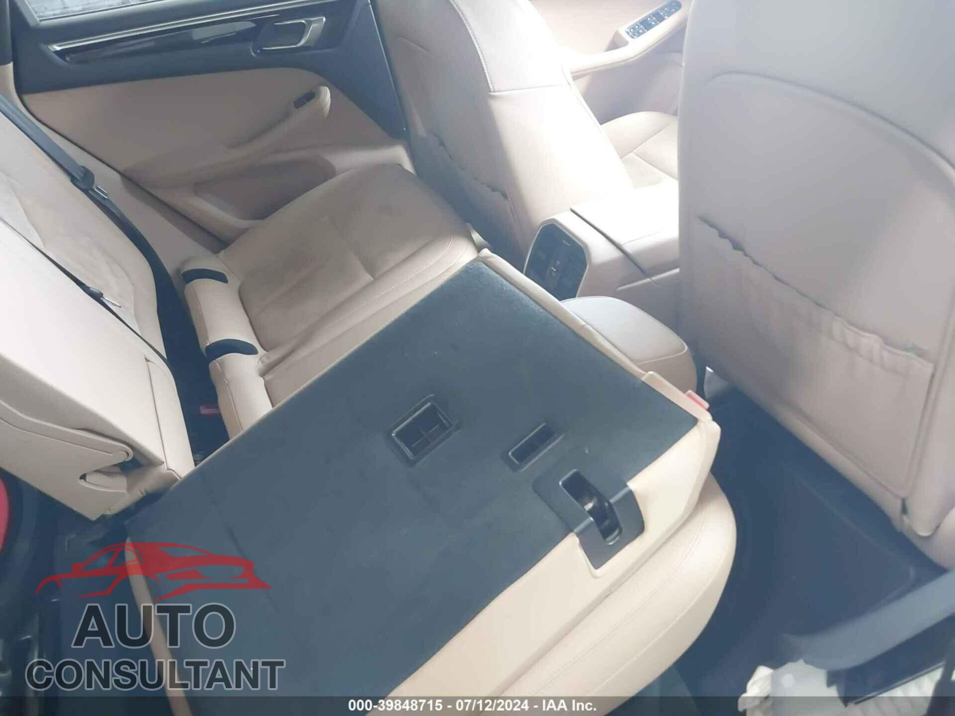 PORSCHE MACAN 2019 - WP1AA2A50KLB01482