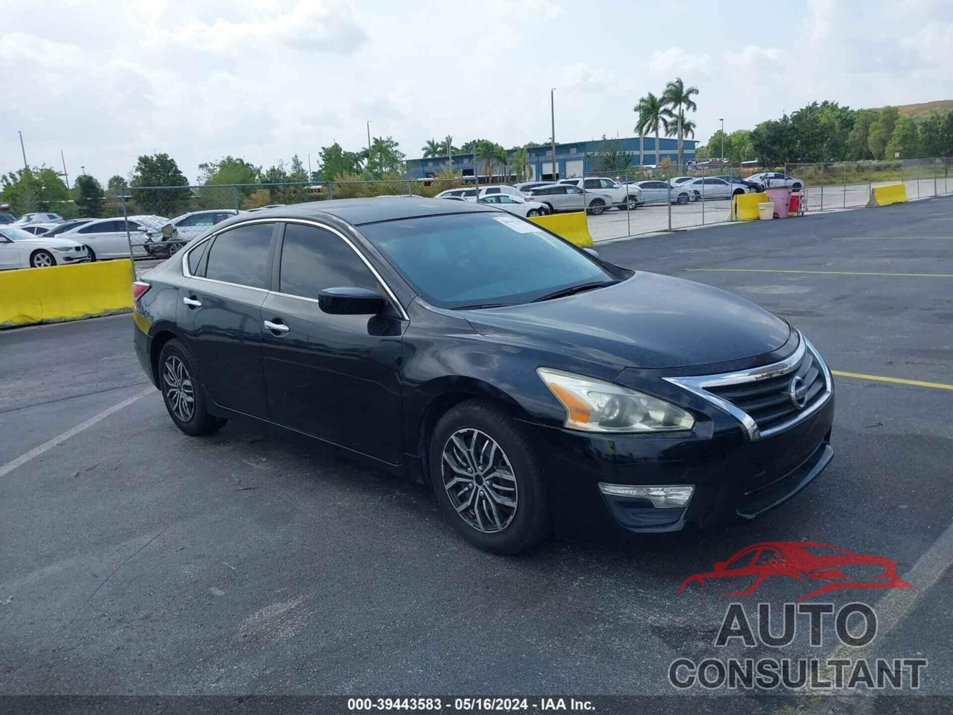 NISSAN ALTIMA 2015 - 1N4AL3AP9FN321853