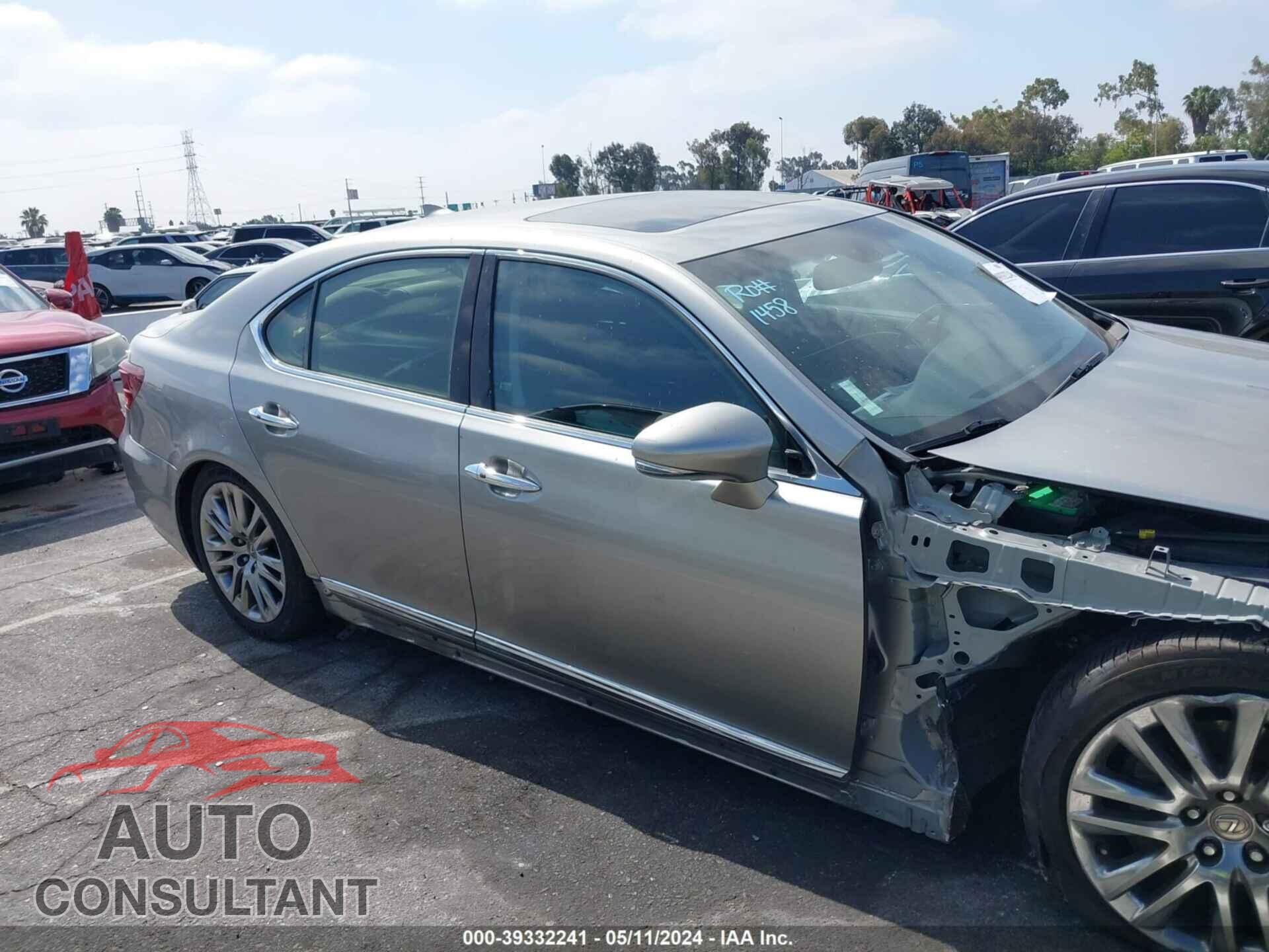LEXUS LS 2017 - JTHBL5EF6H5145602