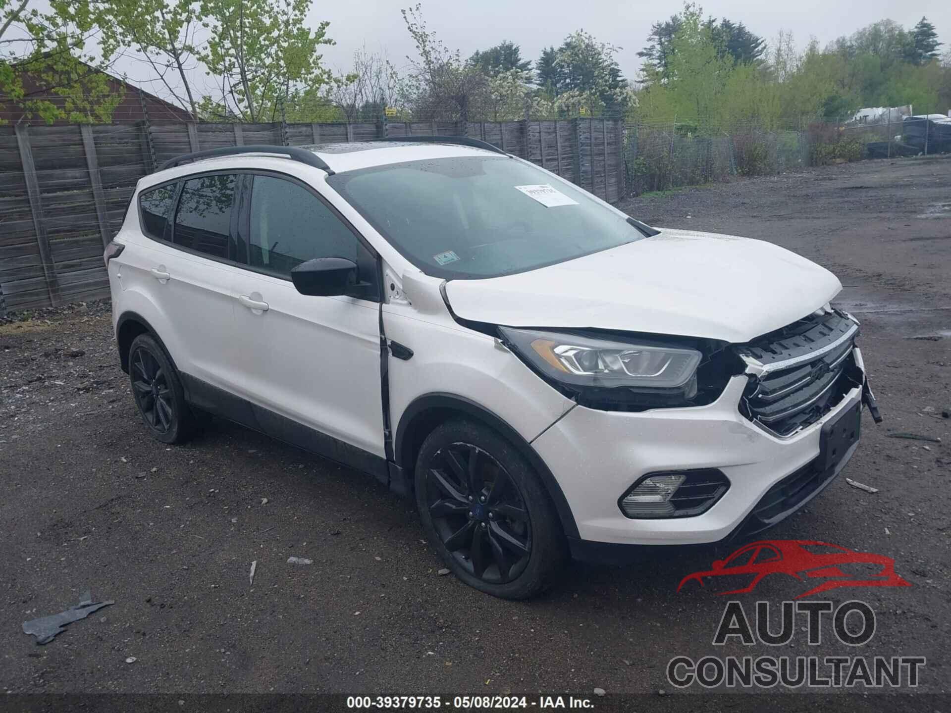 FORD ESCAPE 2017 - 1FMCU9G98HUB25242