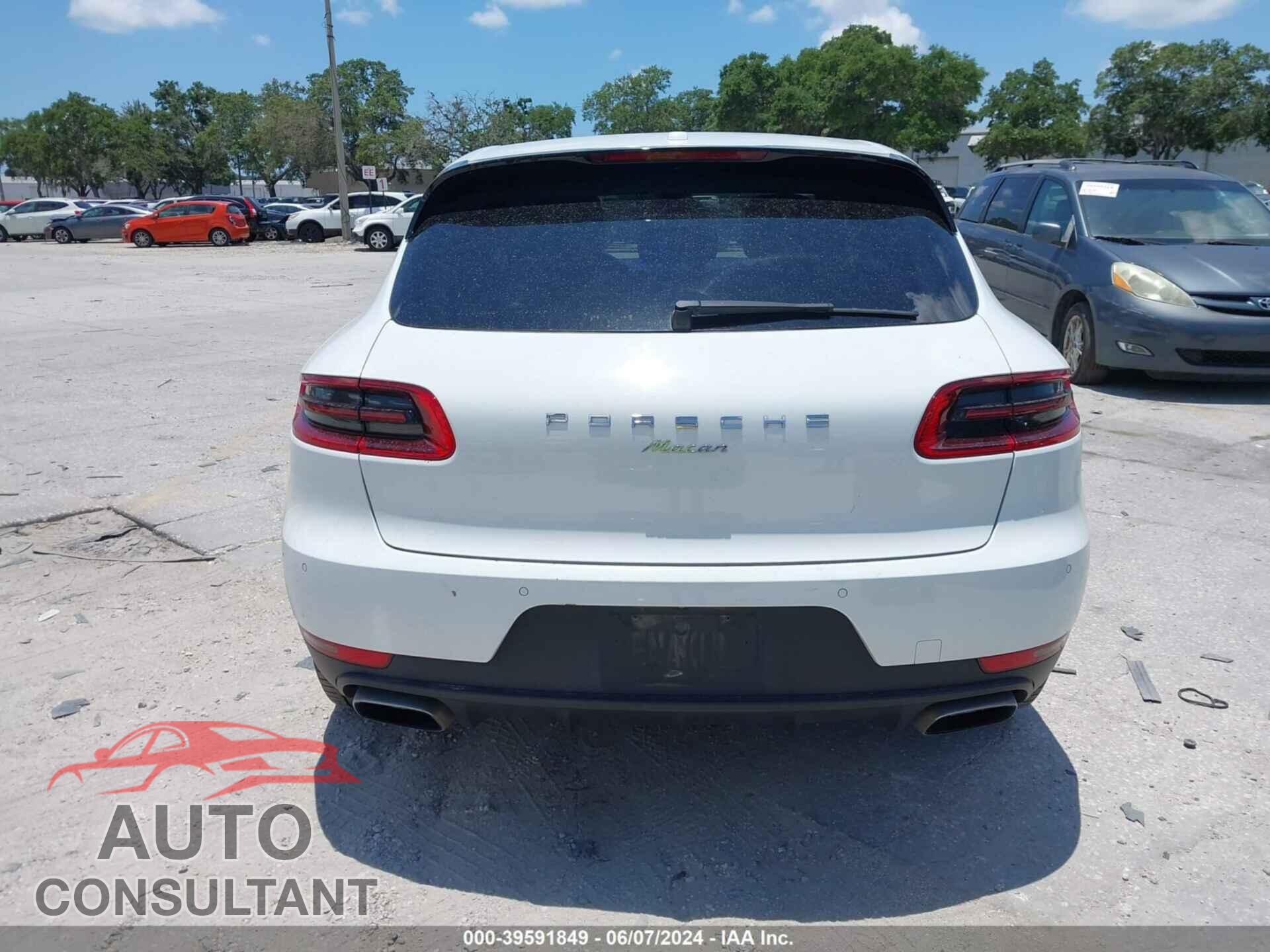PORSCHE MACAN 2017 - WP1AA2A57HLB07272