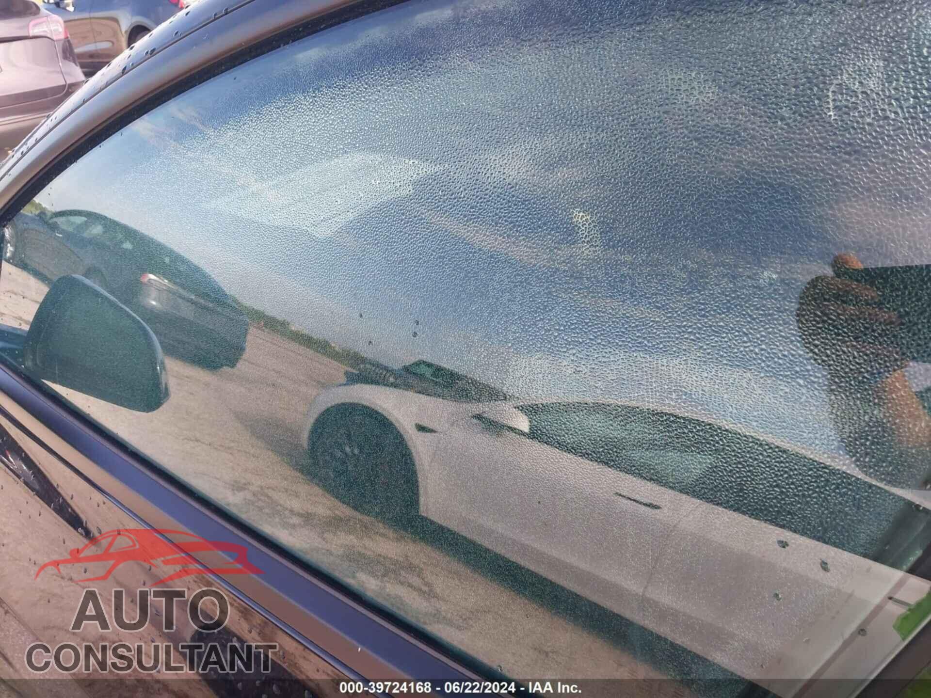 TESLA MODEL 3 2024 - 5YJ3E1EA9RF749853