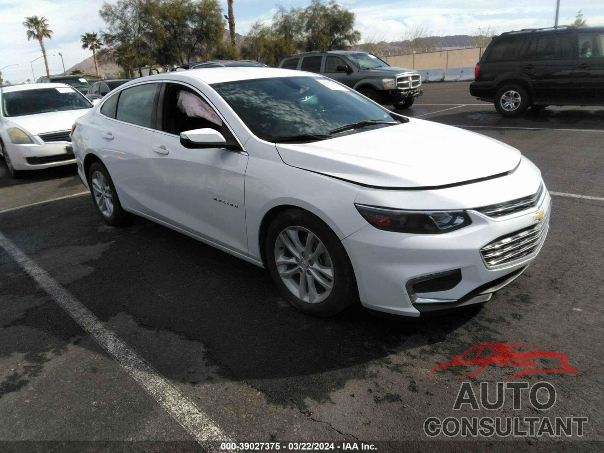 CHEVROLET MALIBU 2018 - 1G1ZD5ST4JF238361
