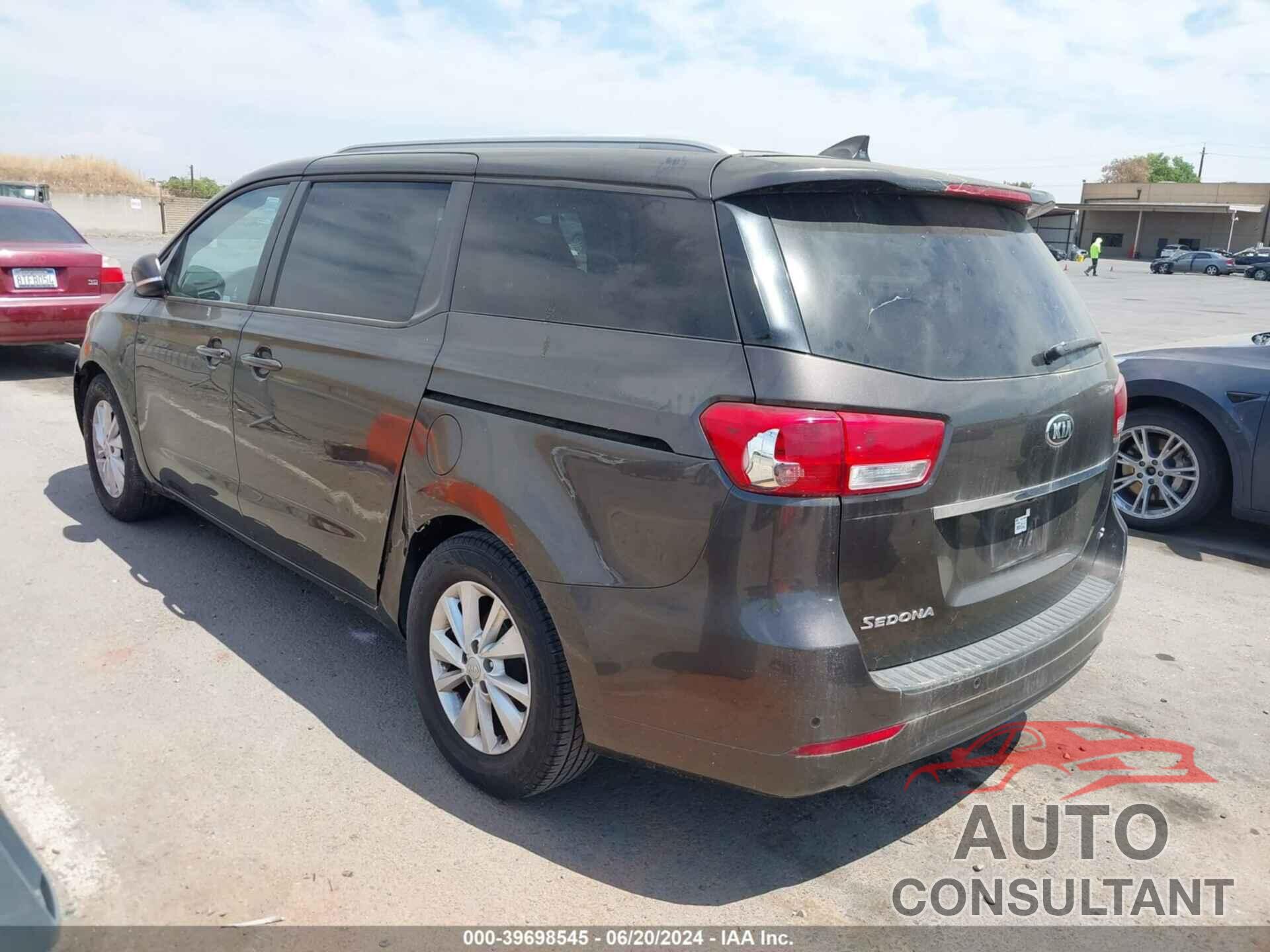 KIA SEDONA 2016 - KNDMB5C17G6089795