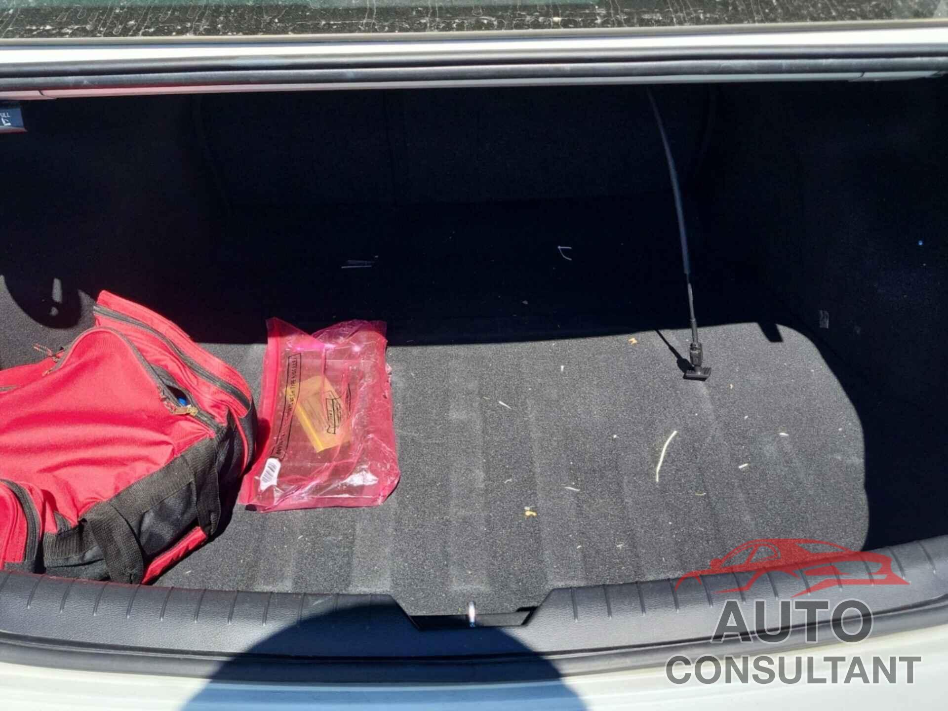 HYUNDAI SONATA 2019 - 5NPE34AF0KH775301