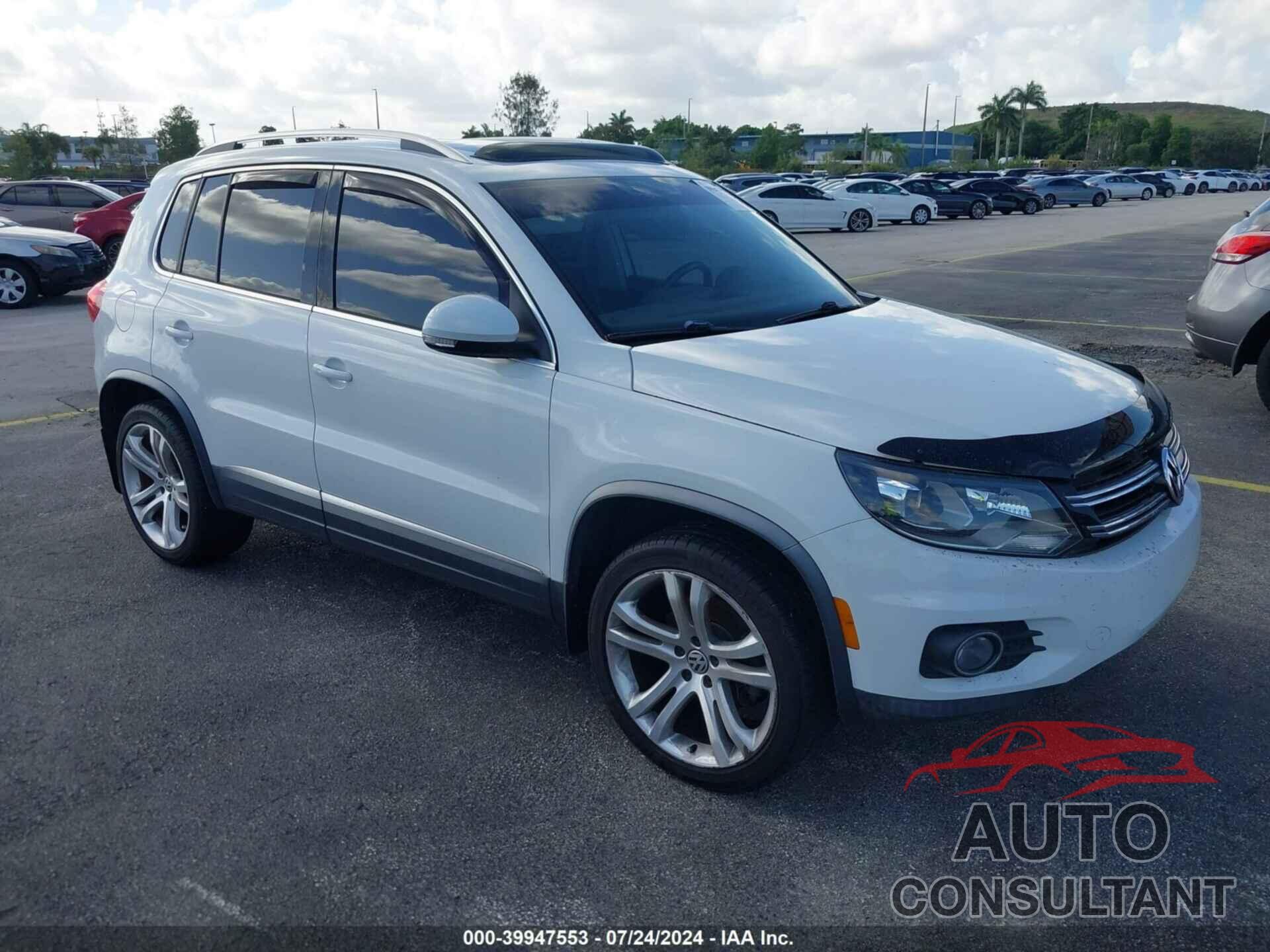 VOLKSWAGEN TIGUAN 2016 - WVGAV7AX2GW537529