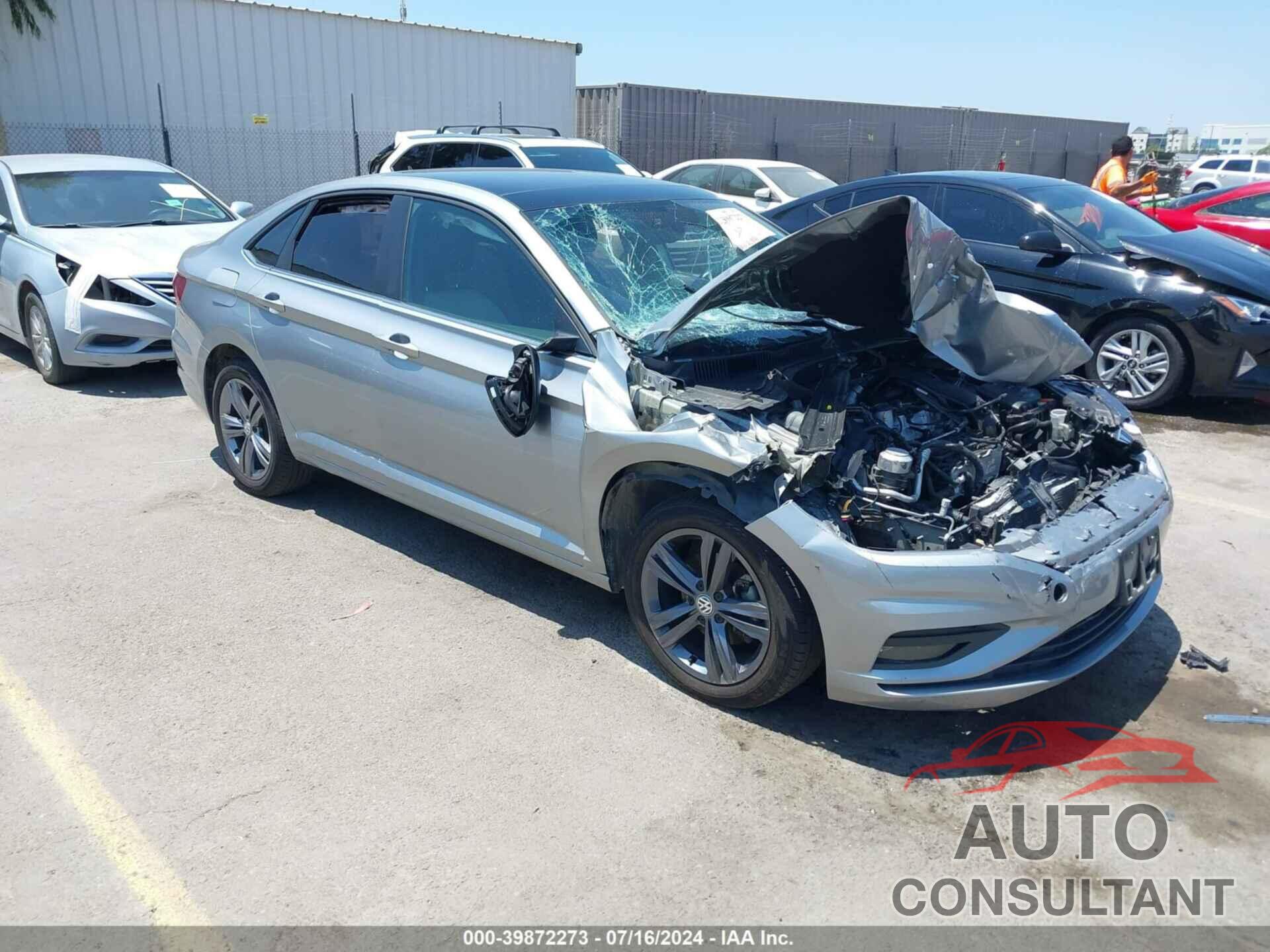 VOLKSWAGEN JETTA 2019 - 3VWC57BU4KM221850