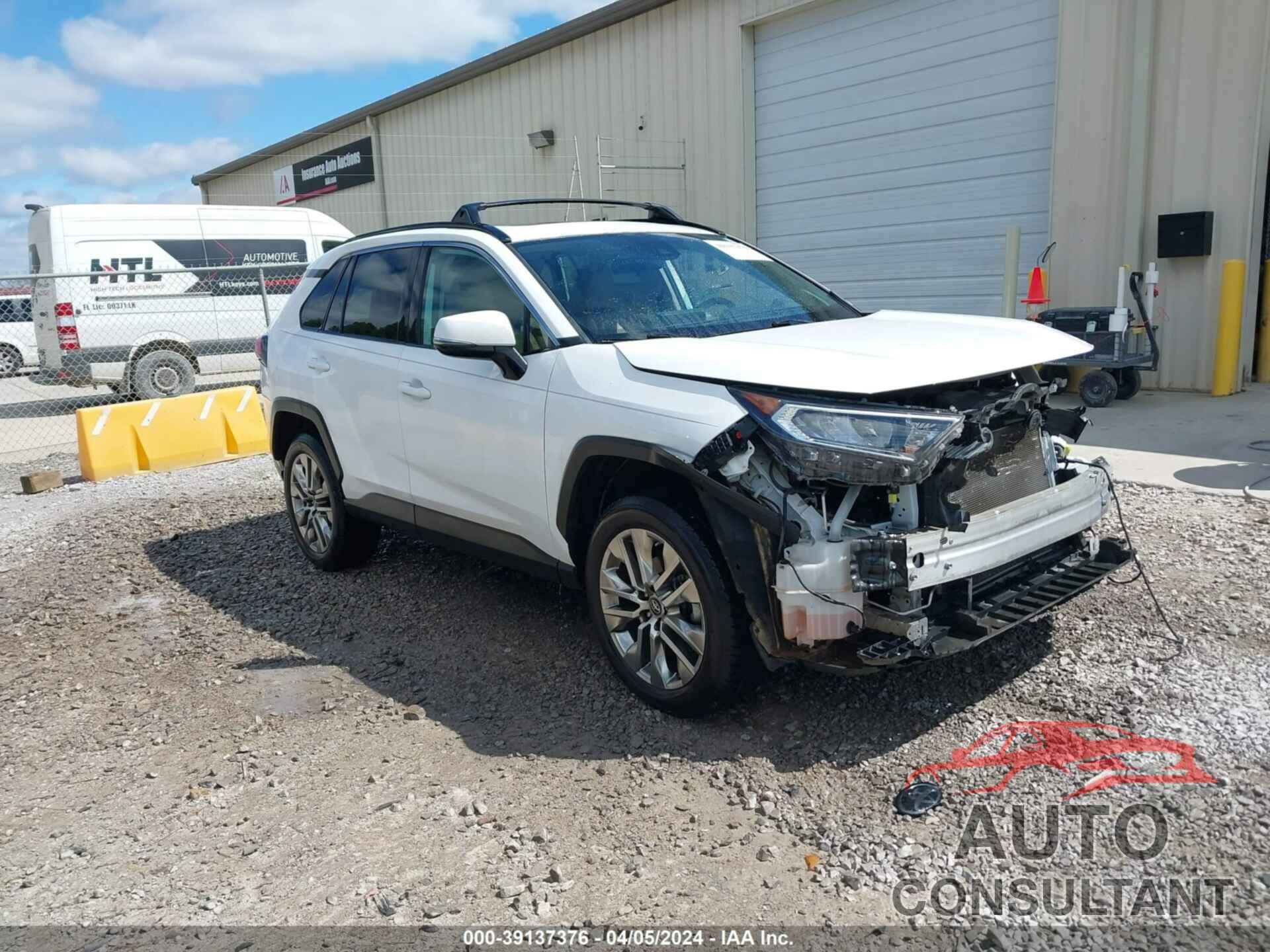 TOYOTA RAV4 2019 - 2T3C1RFV2KC018307