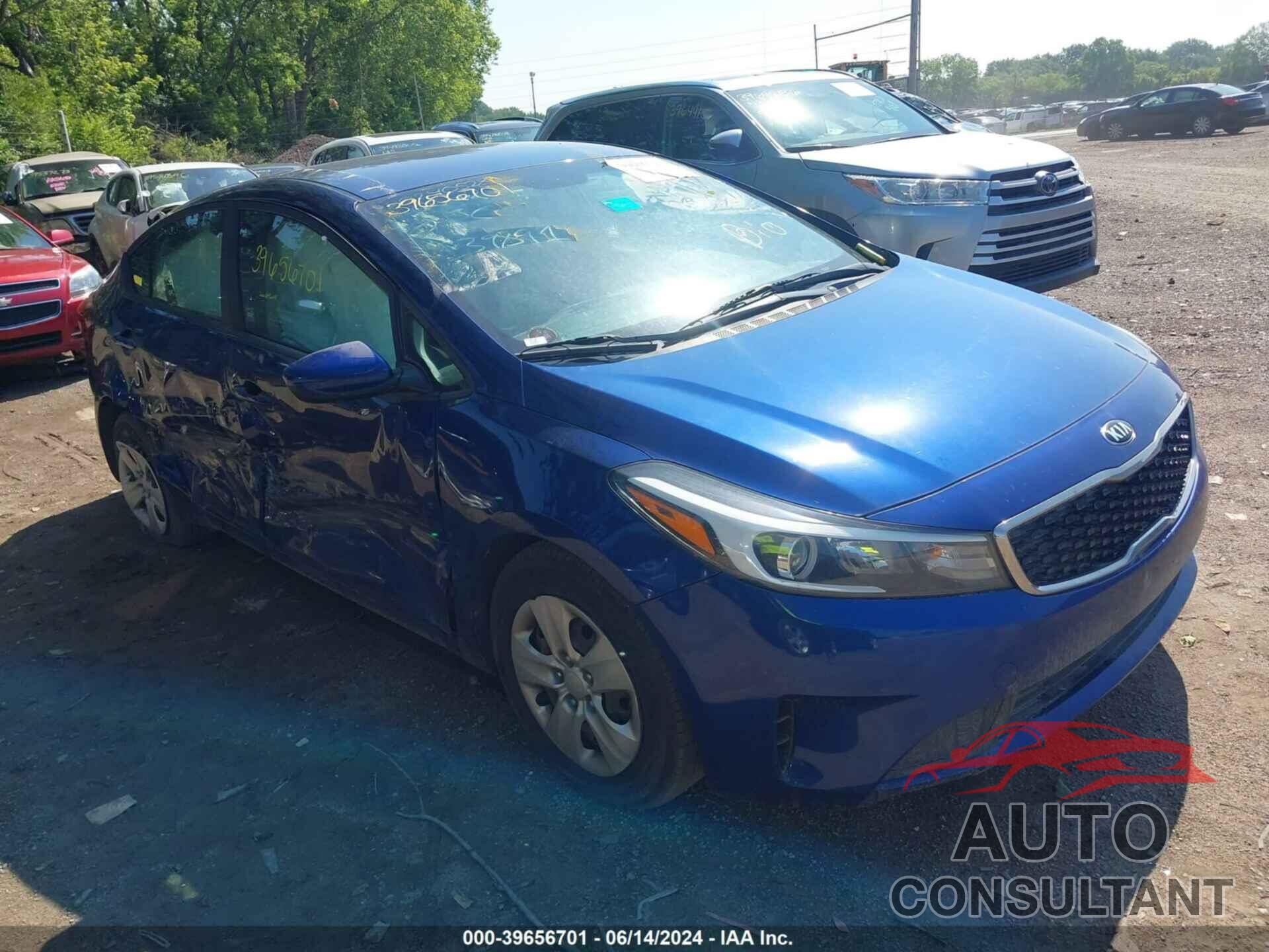 KIA FORTE 2017 - 3KPFK4A75HE139891