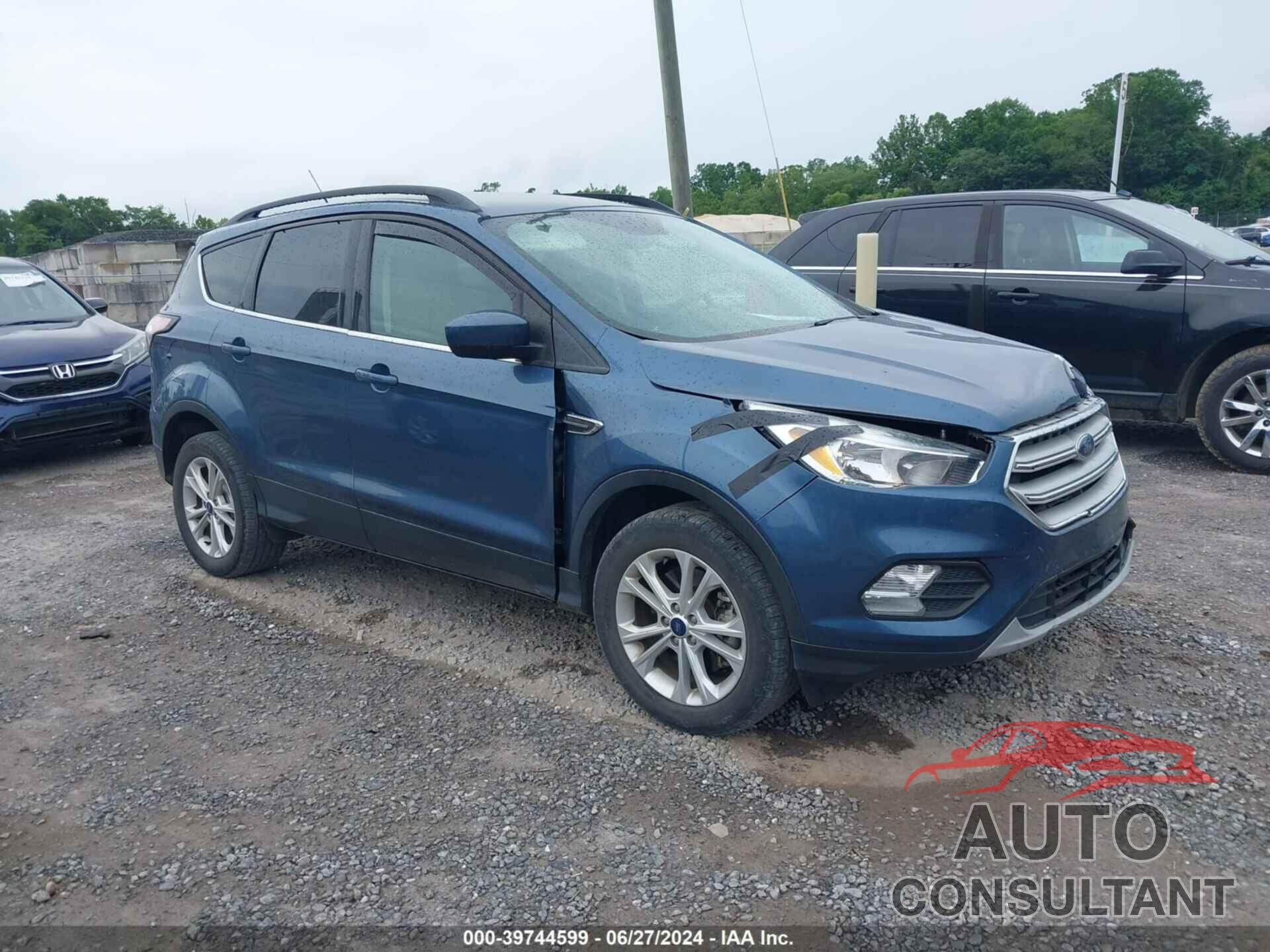 FORD ESCAPE 2018 - 1FMCU9GD4JUC26935