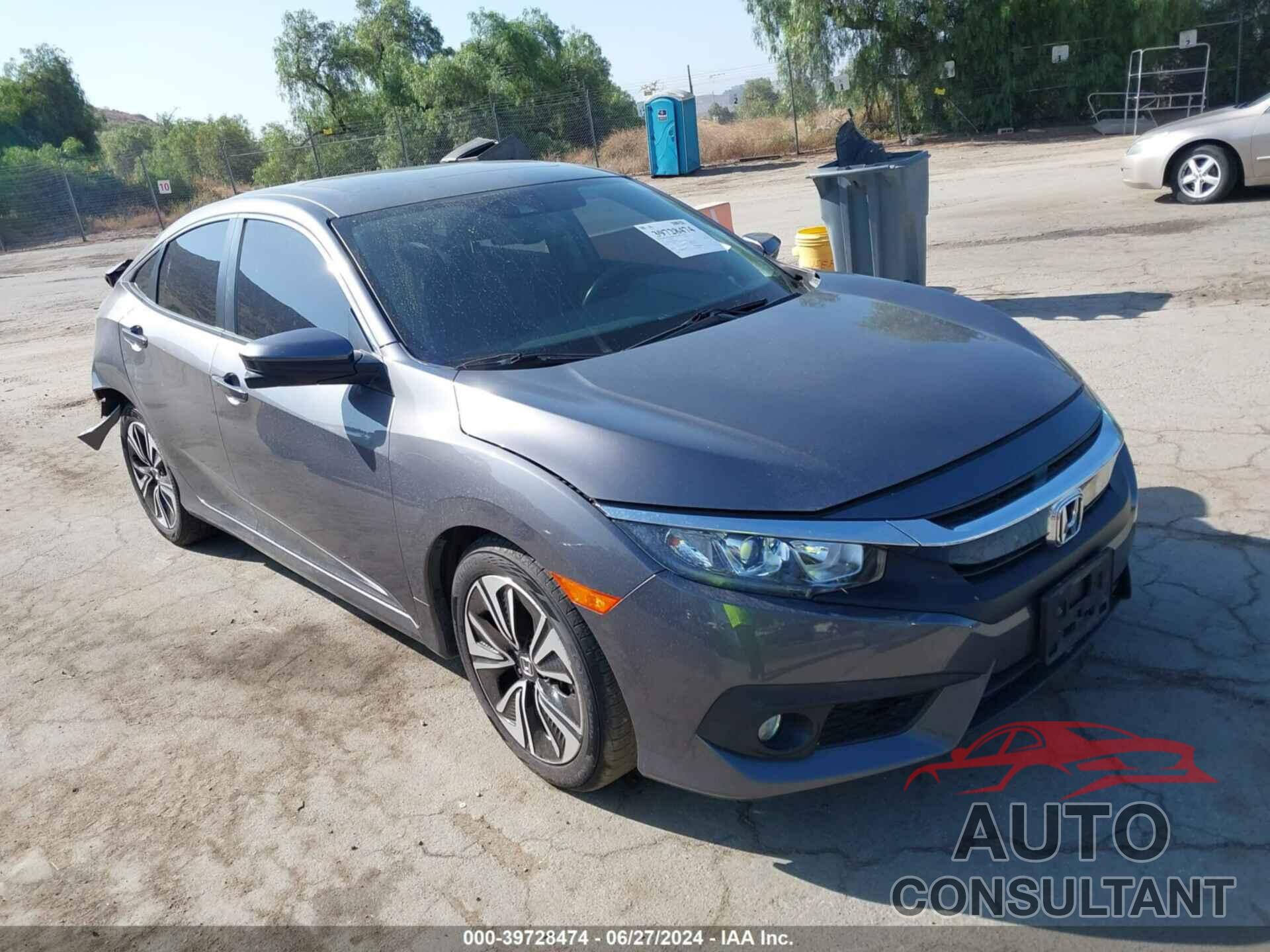 HONDA CIVIC 2018 - JHMFC1F8XJX009364