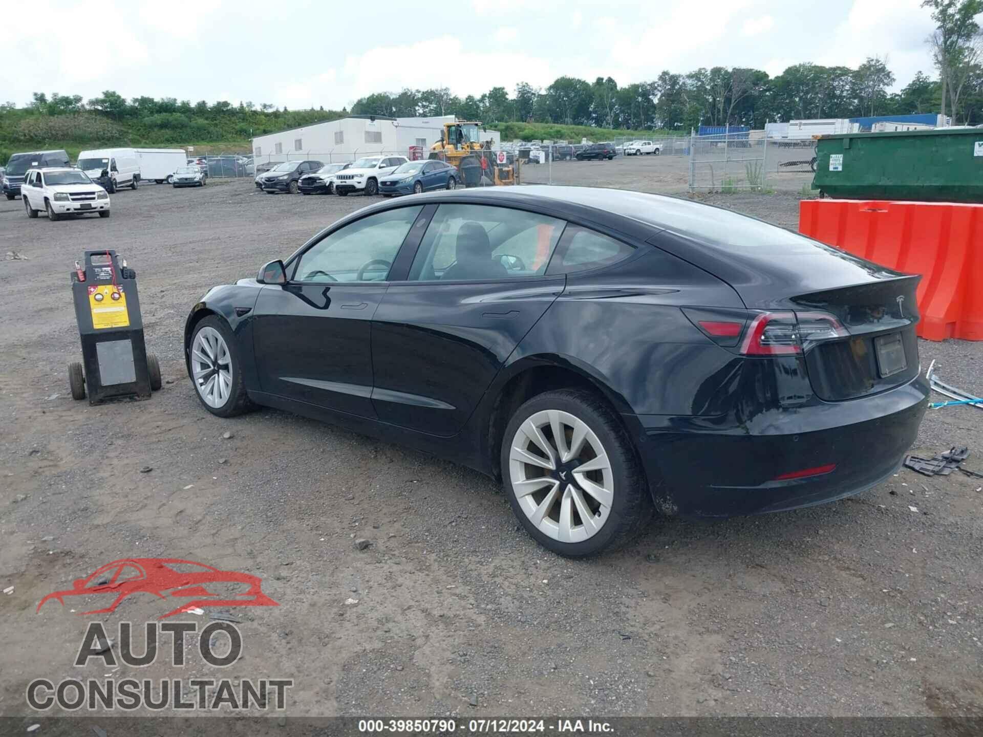 TESLA MODEL 3 2021 - 5YJ3E1EAXMF851218