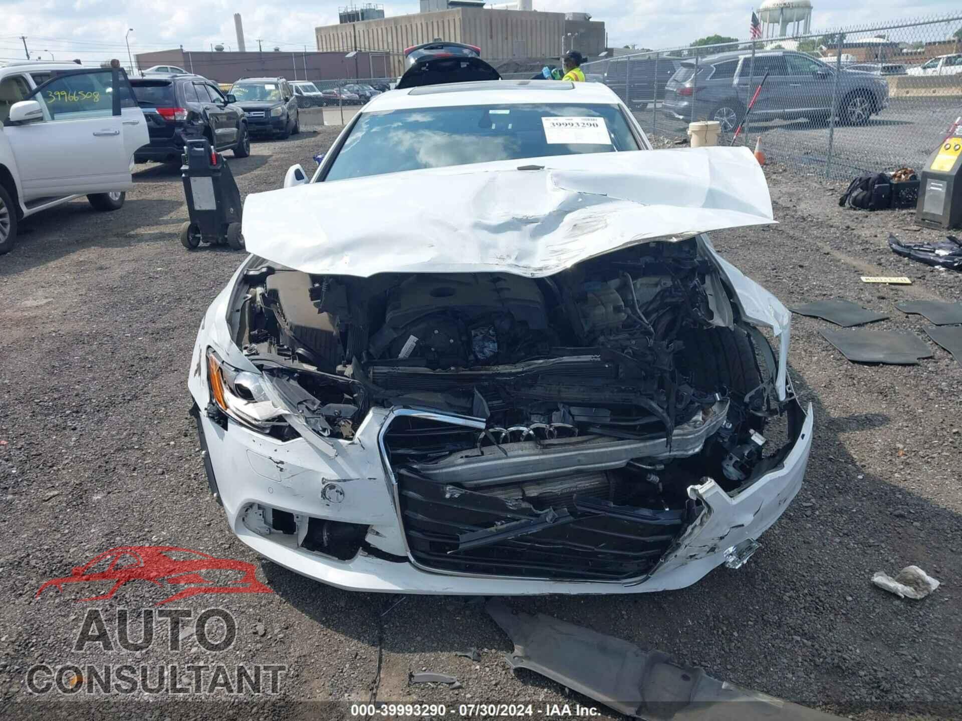 AUDI A6 2013 - WAUGFAFC6DN087347
