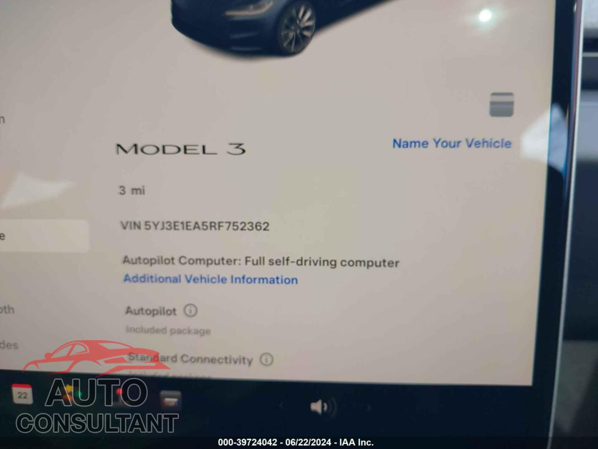 TESLA MODEL 3 2024 - 5YJ3E1EA5RF752362
