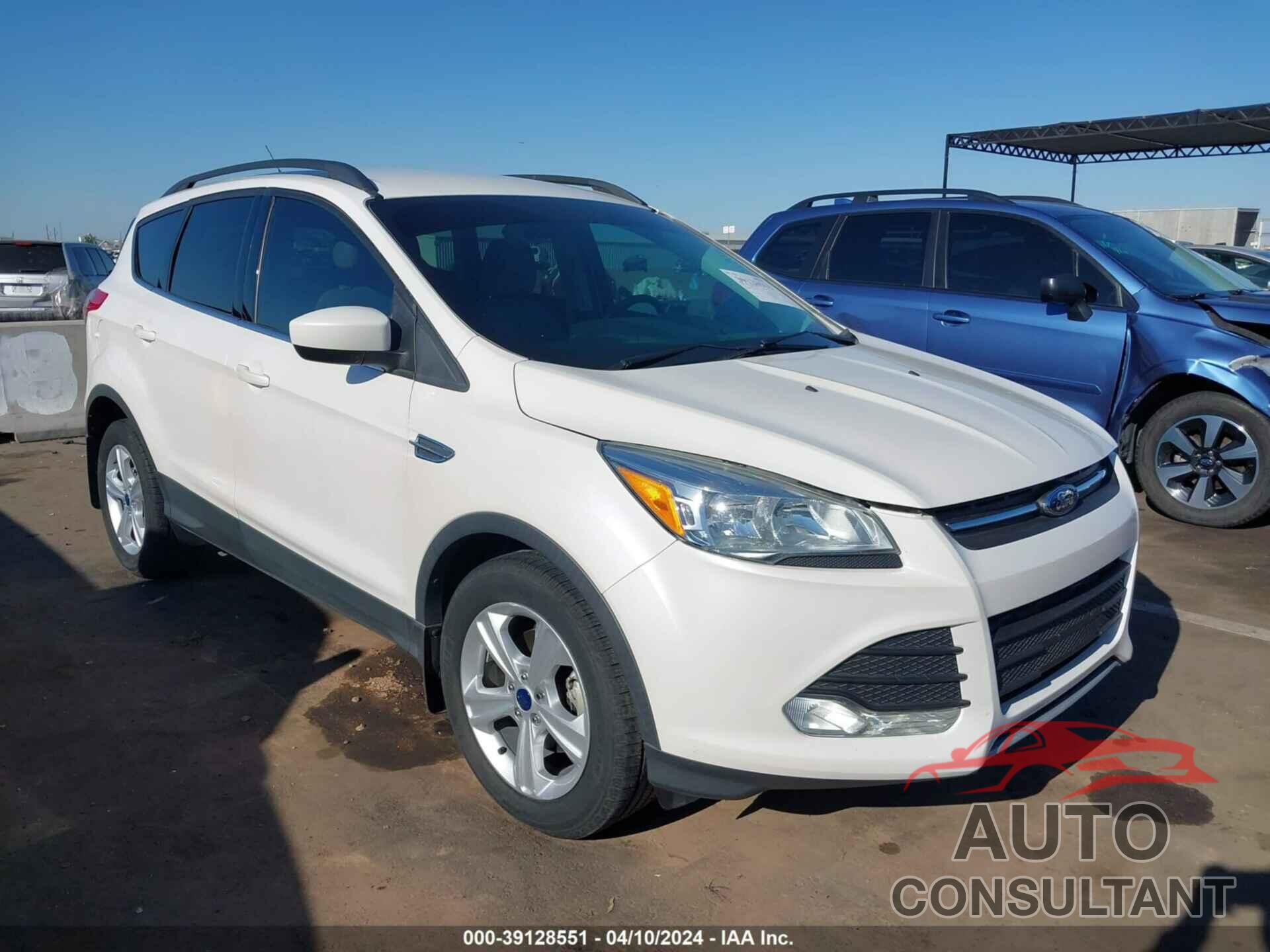 FORD ESCAPE 2016 - 1FMCU0GX0GUB73228